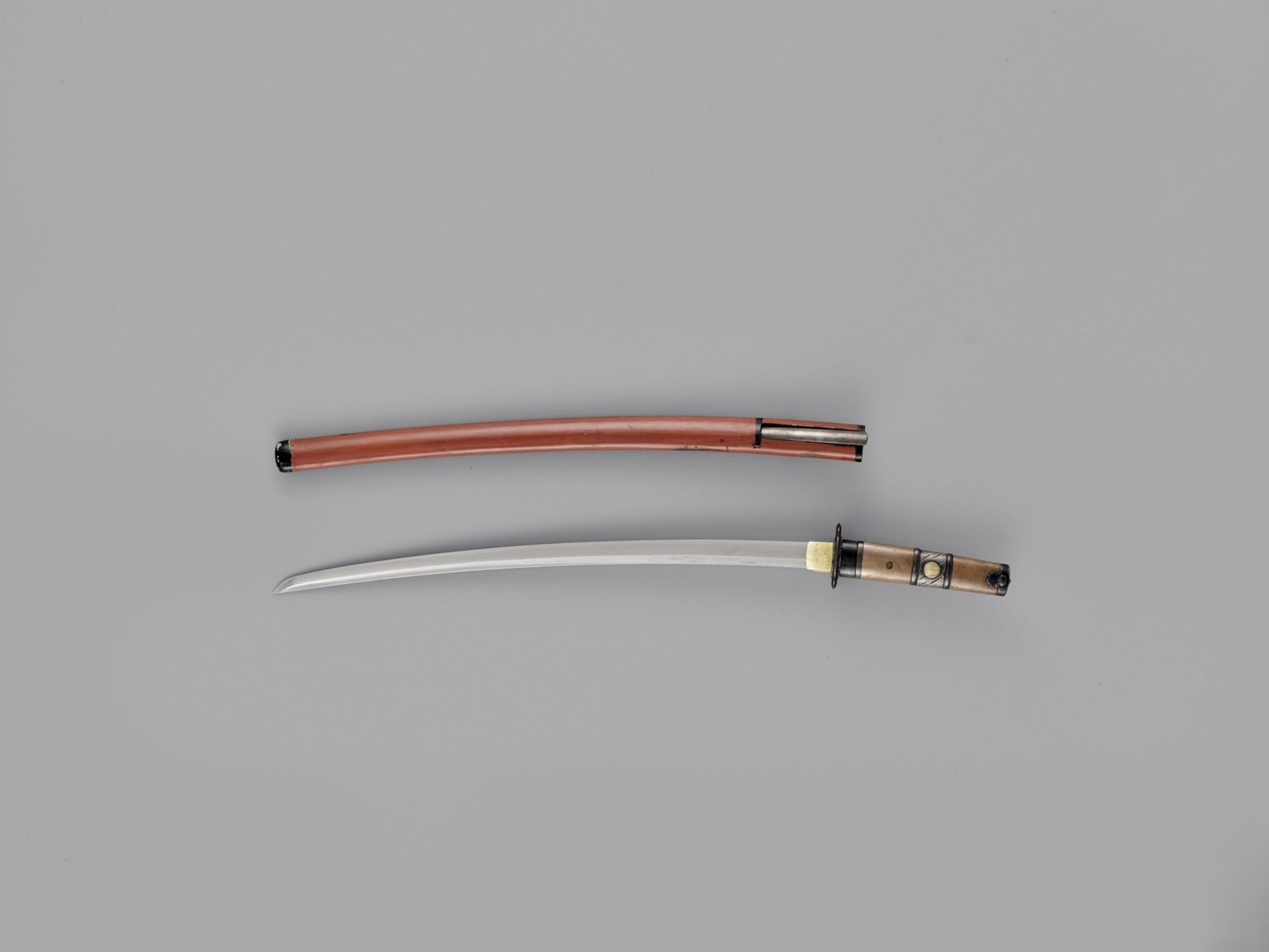 A CHILDREN KATANA IN KOSHIRAE - Image 2 of 4