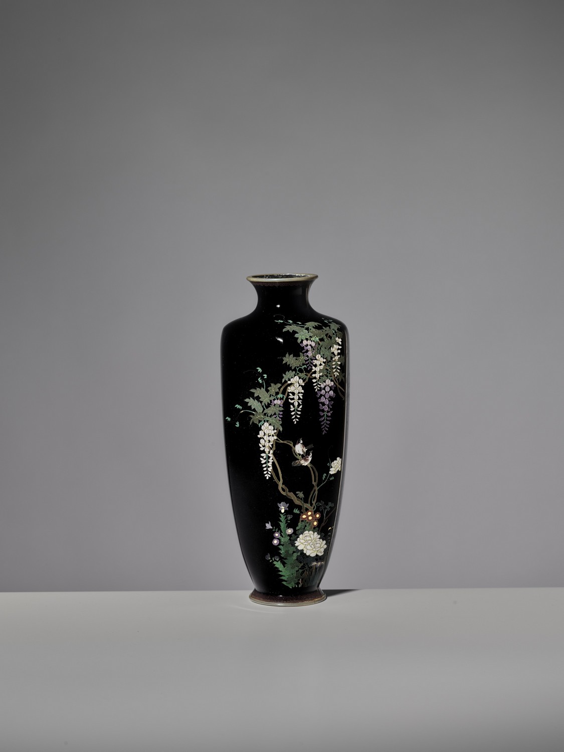 A FINE CLOISONNÉ ENAMEL VASE IN THE MANNER OF HAYASHI KODENJI - Image 6 of 8