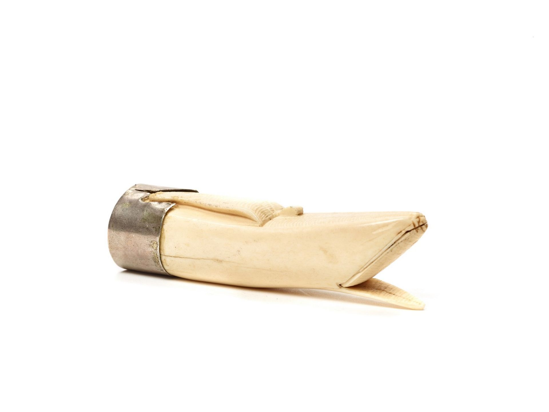 AN IVORY OKIMONO OF A PEELING BANANA WITH SILVER MOUNT - Image 3 of 4