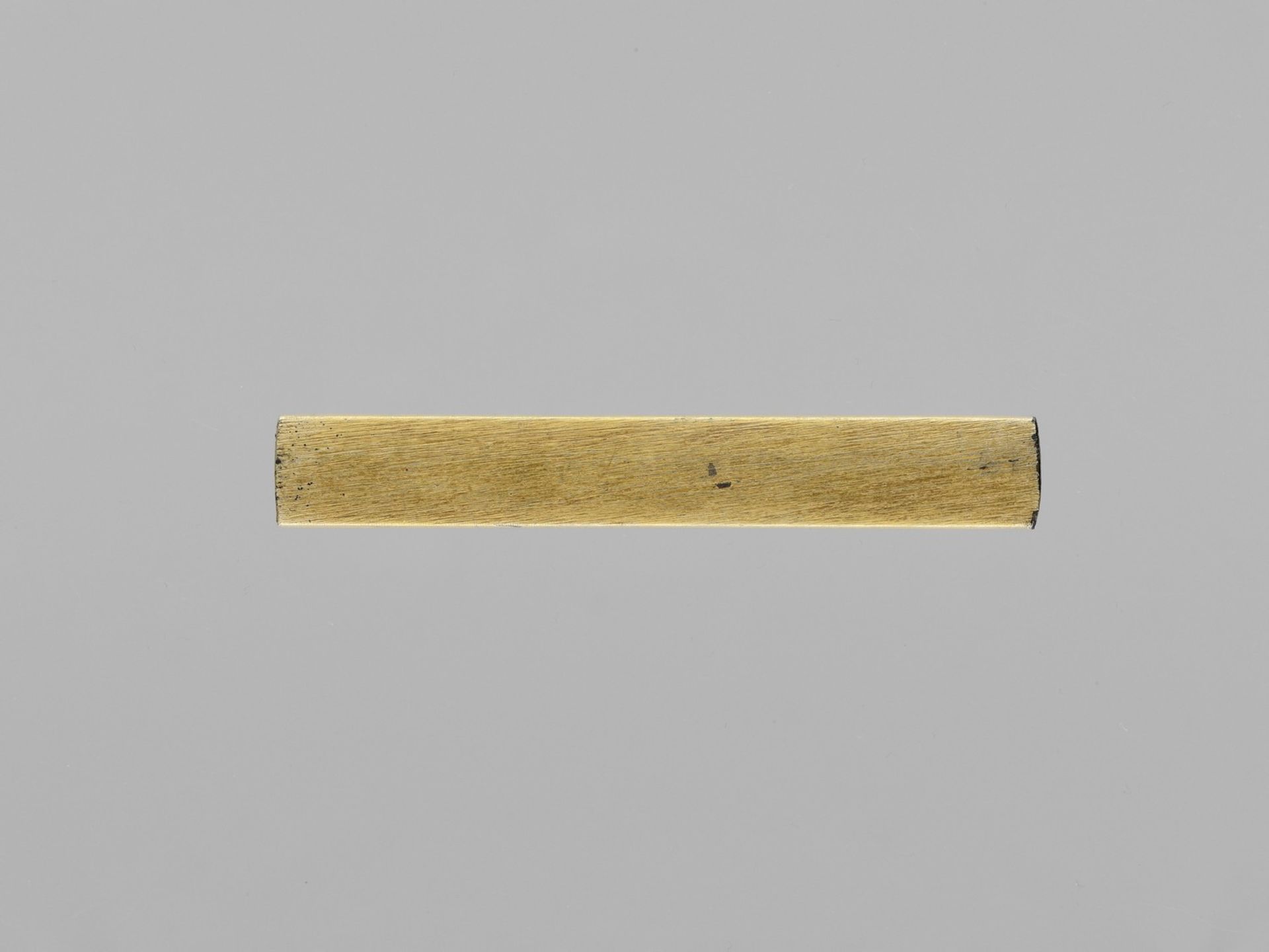 A FINE GILT SHIBUICHI KOZUKA WITH PLEASURE BOAT - Image 2 of 4