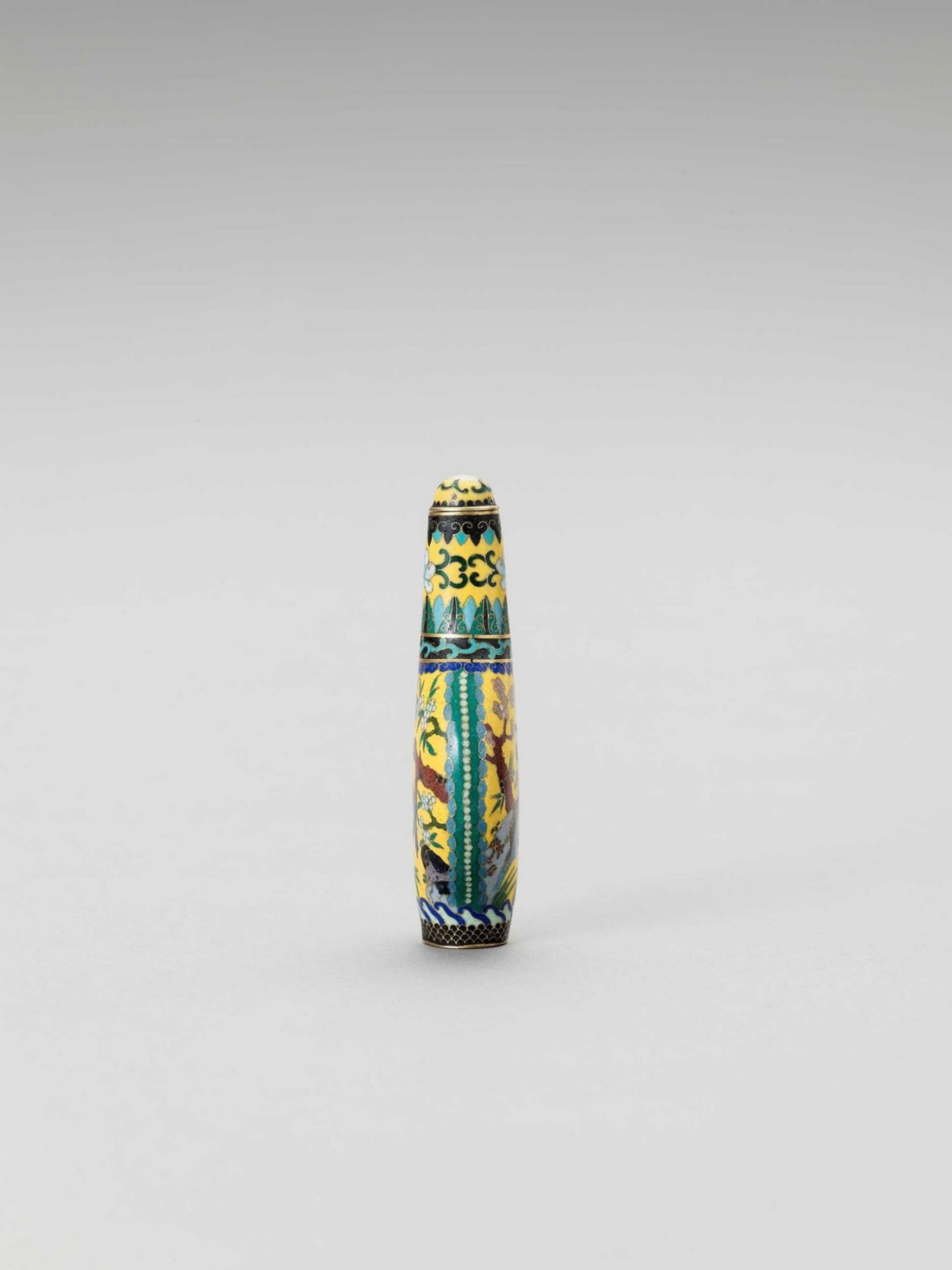 A CLOISONNE SNUFF BOTTLE WITH BIRDS - Image 2 of 7