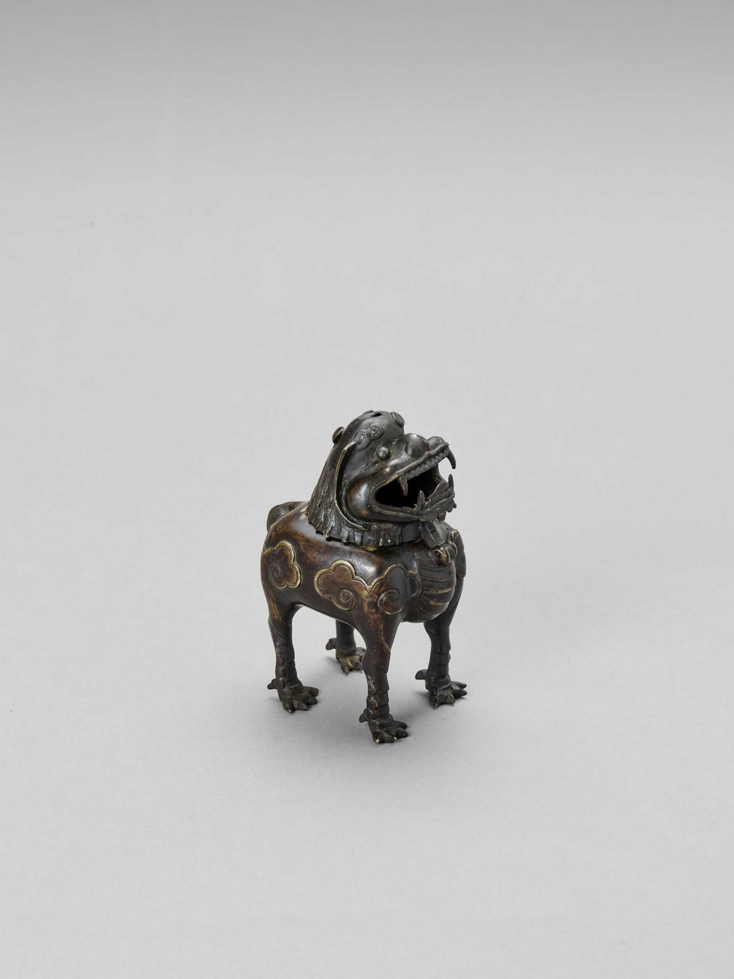 A ‘LUDUAN’ BRONZE CENSER, 17TH CENTURY