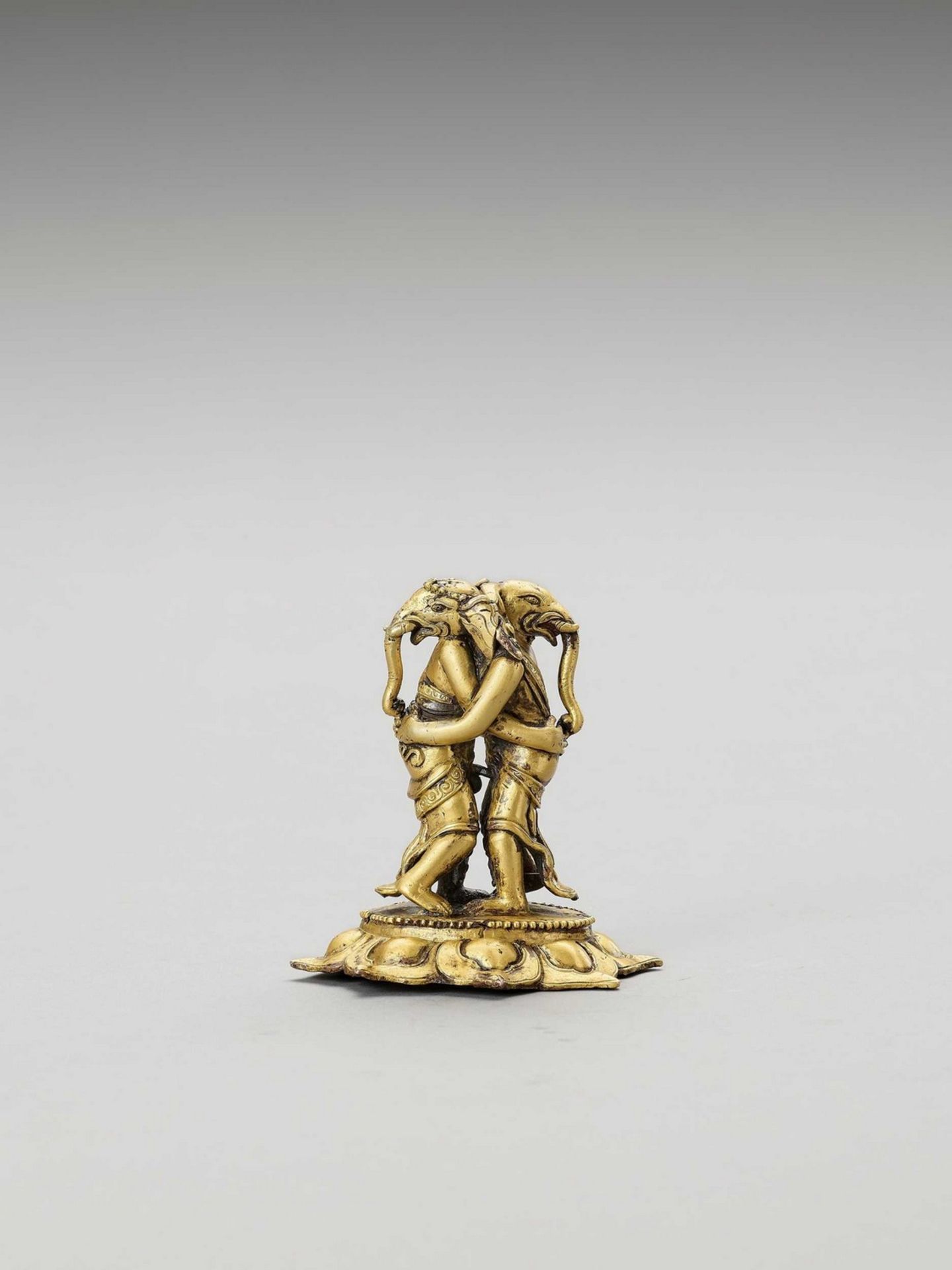 A GILT BRONZE FIGURE OF TWO ELEPHANT HEADED DEITIES, KANGITEN - Image 3 of 5