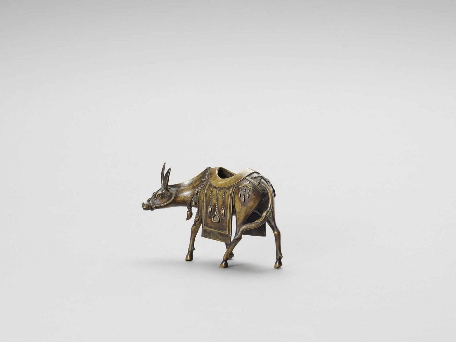 A BRONZE CENSER OF A CAPARISONED MULE - Image 5 of 7