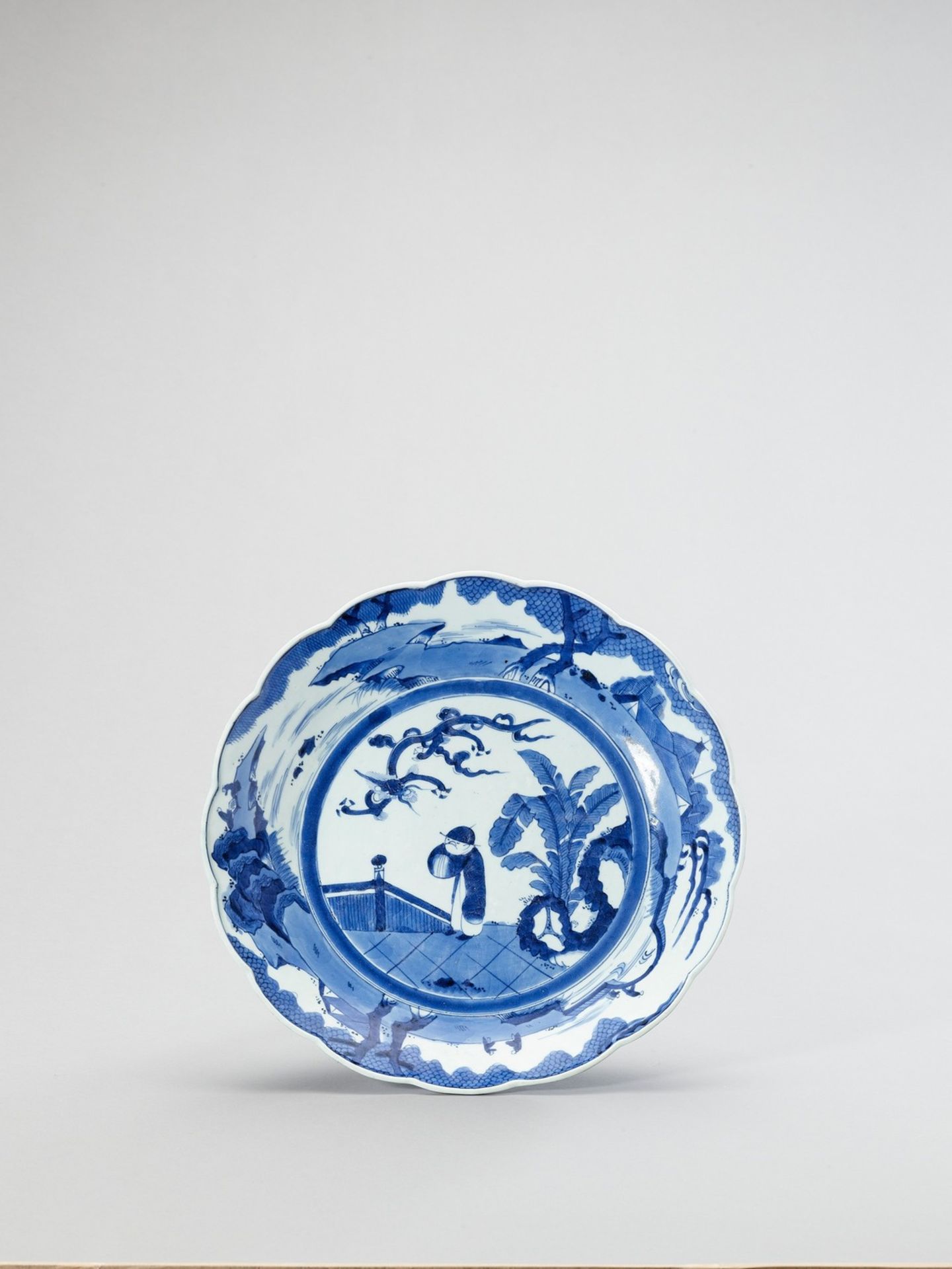 A LOBED ARITA PORCELAIN CHARGER