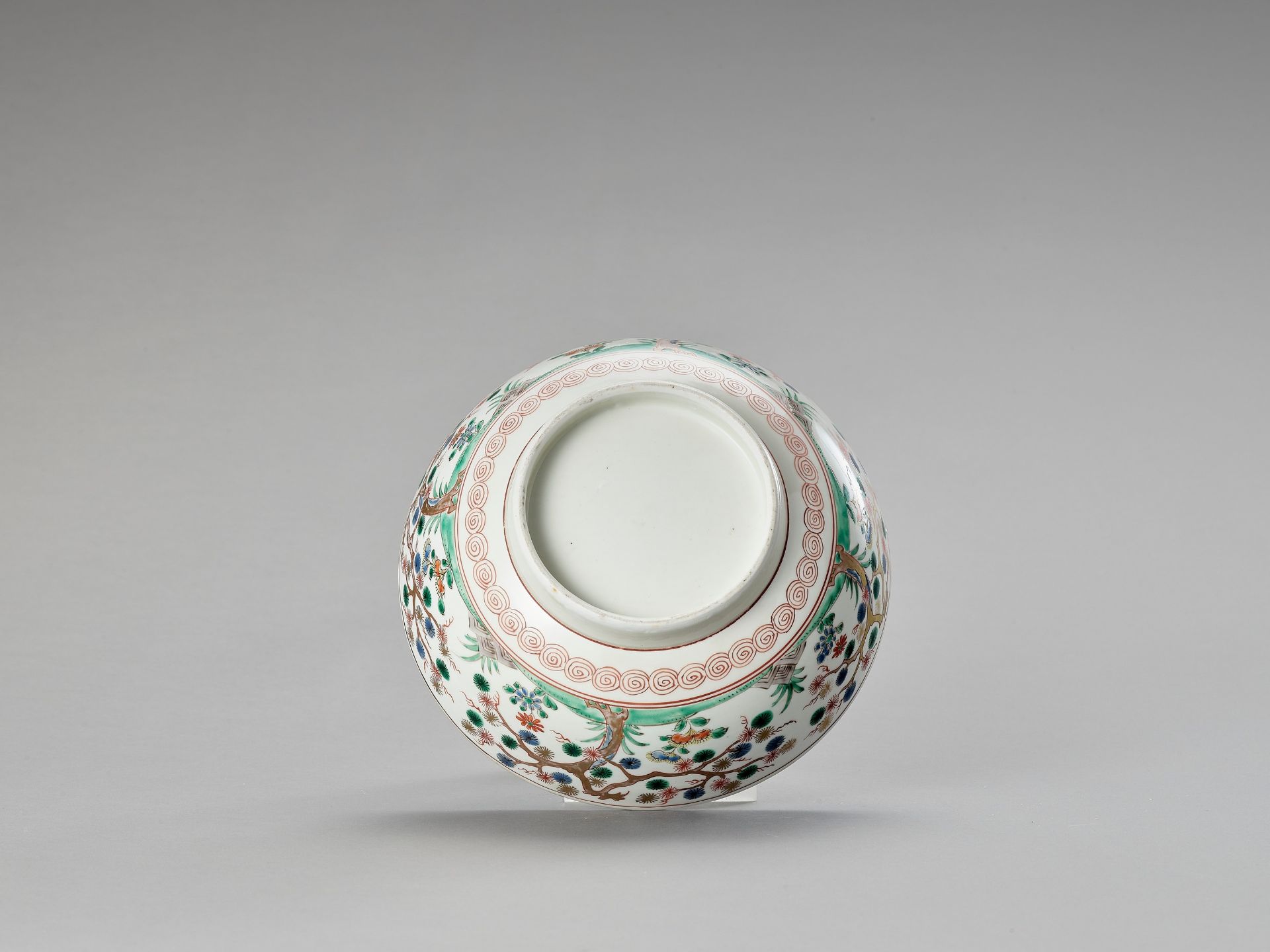 A KAKIEMON PORCELAIN BOWL - Image 6 of 6