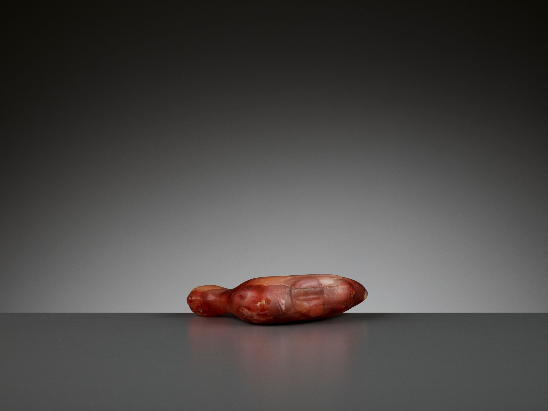 A CARNELIAN 'ROOSTER' PENDANT, 1ST MILLENNIUM AD - Image 7 of 8