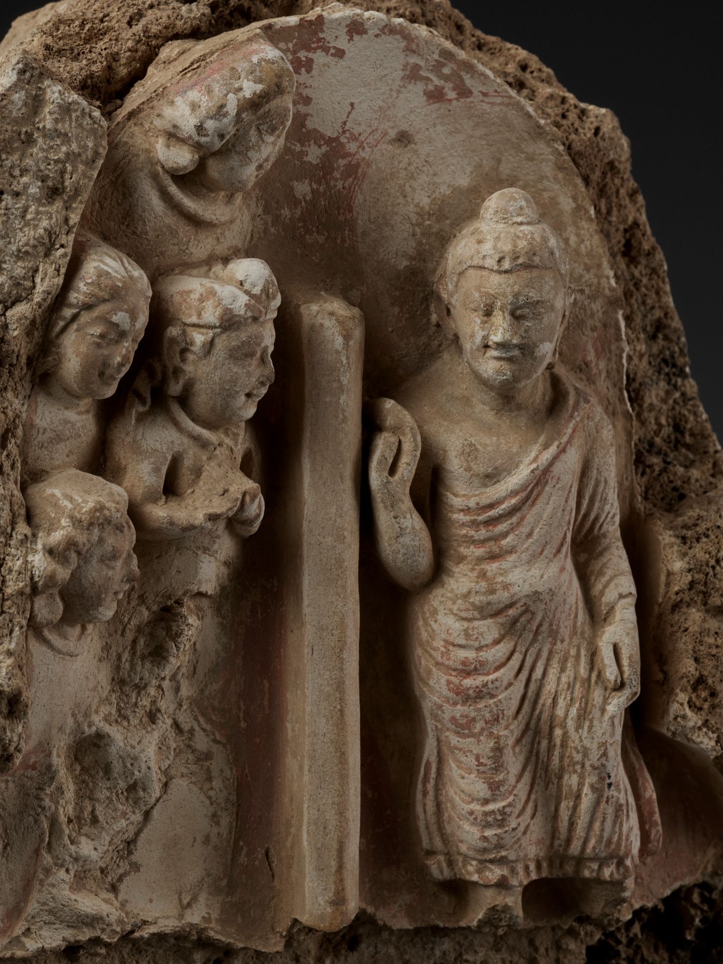 A GANDHARA STUCCO RELIEF OF BUDDHA, TEACHING HIS DISCIPLES - Image 2 of 7