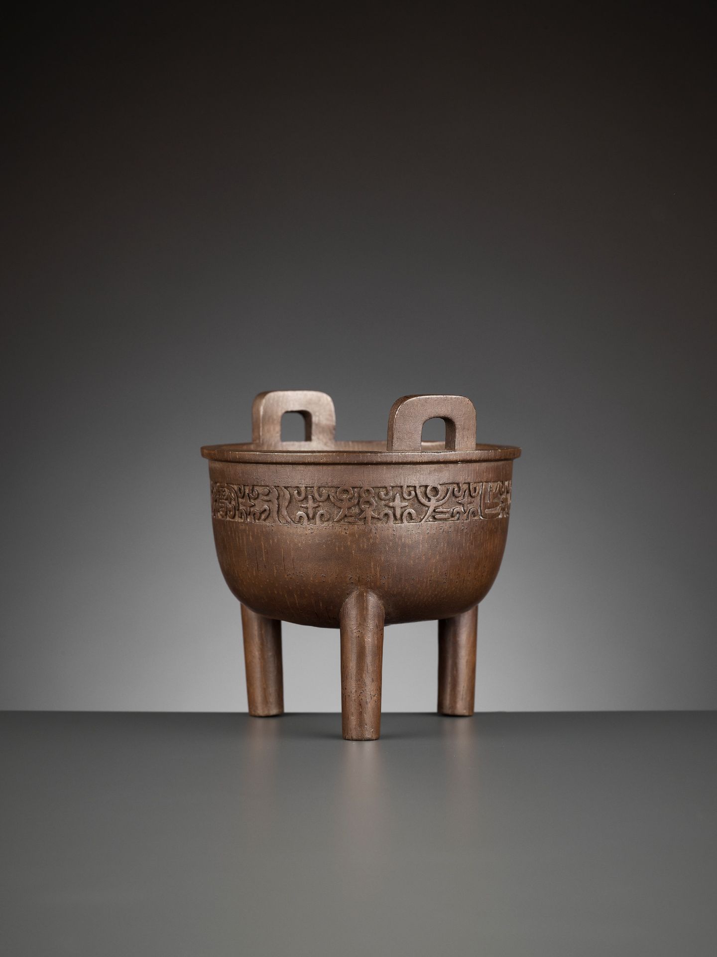 A SUPERB ARCHAISTIC DING CENSER BY KANO TESSAI, DATED 1914 - Image 7 of 12