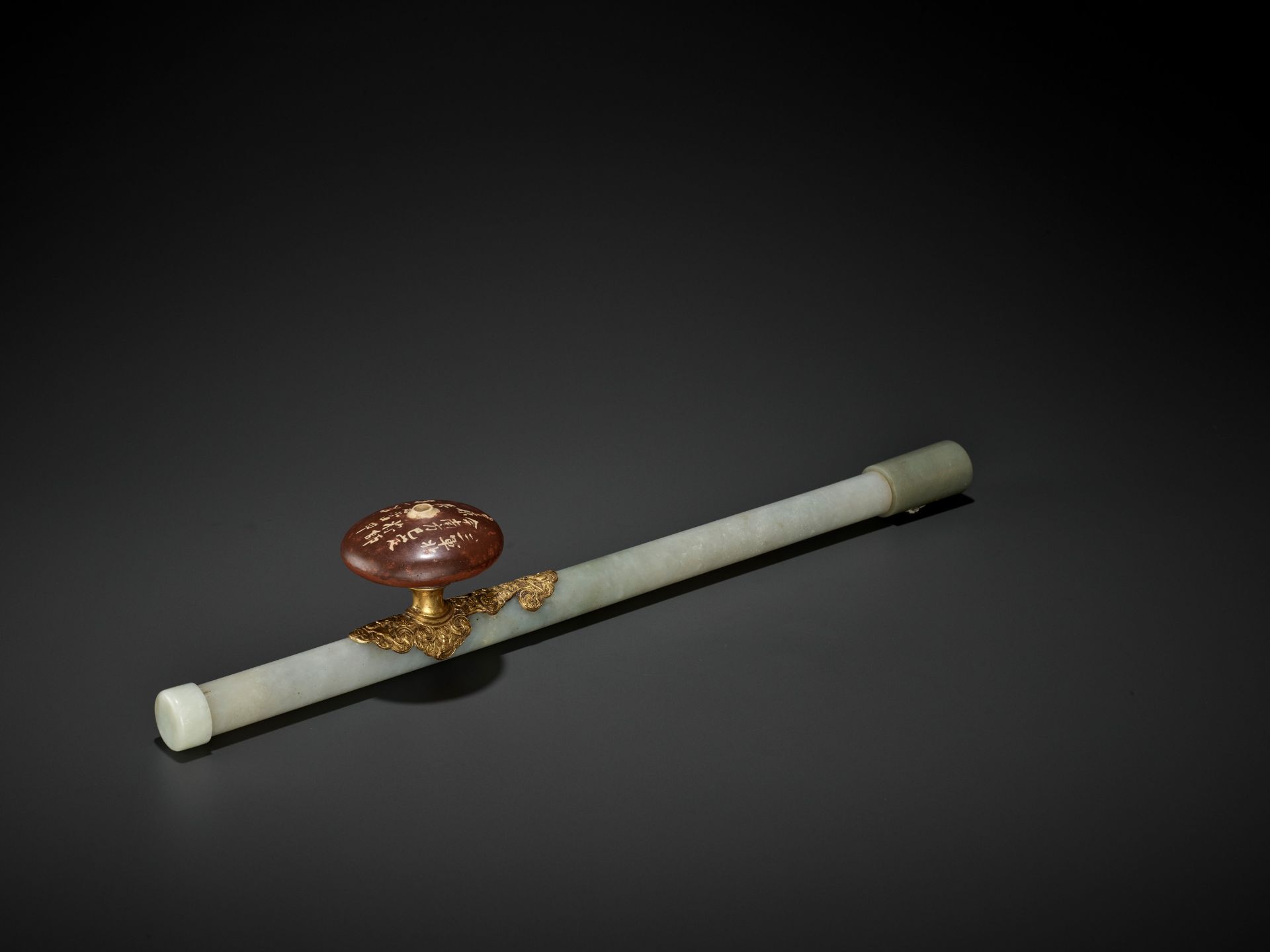 A JADE AND GILT-BRONZE 'WUFU' OPIUM PIPE, QING DYNASTY - Image 5 of 9