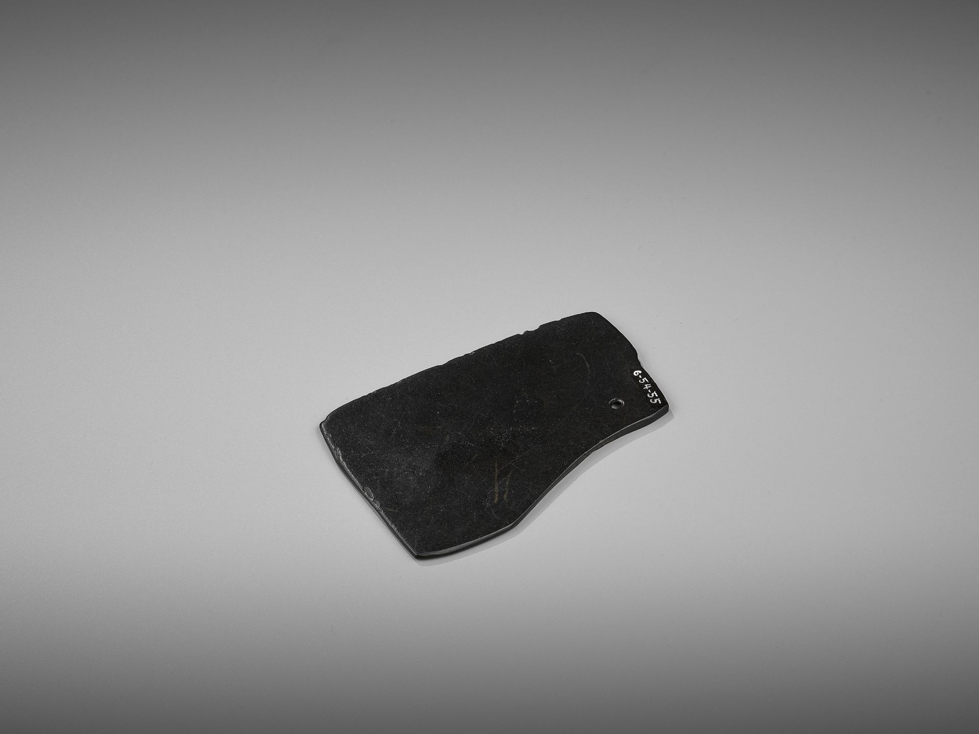 A BLACK JADE AXE, 2ND MILLENNIUM BC - Image 5 of 7