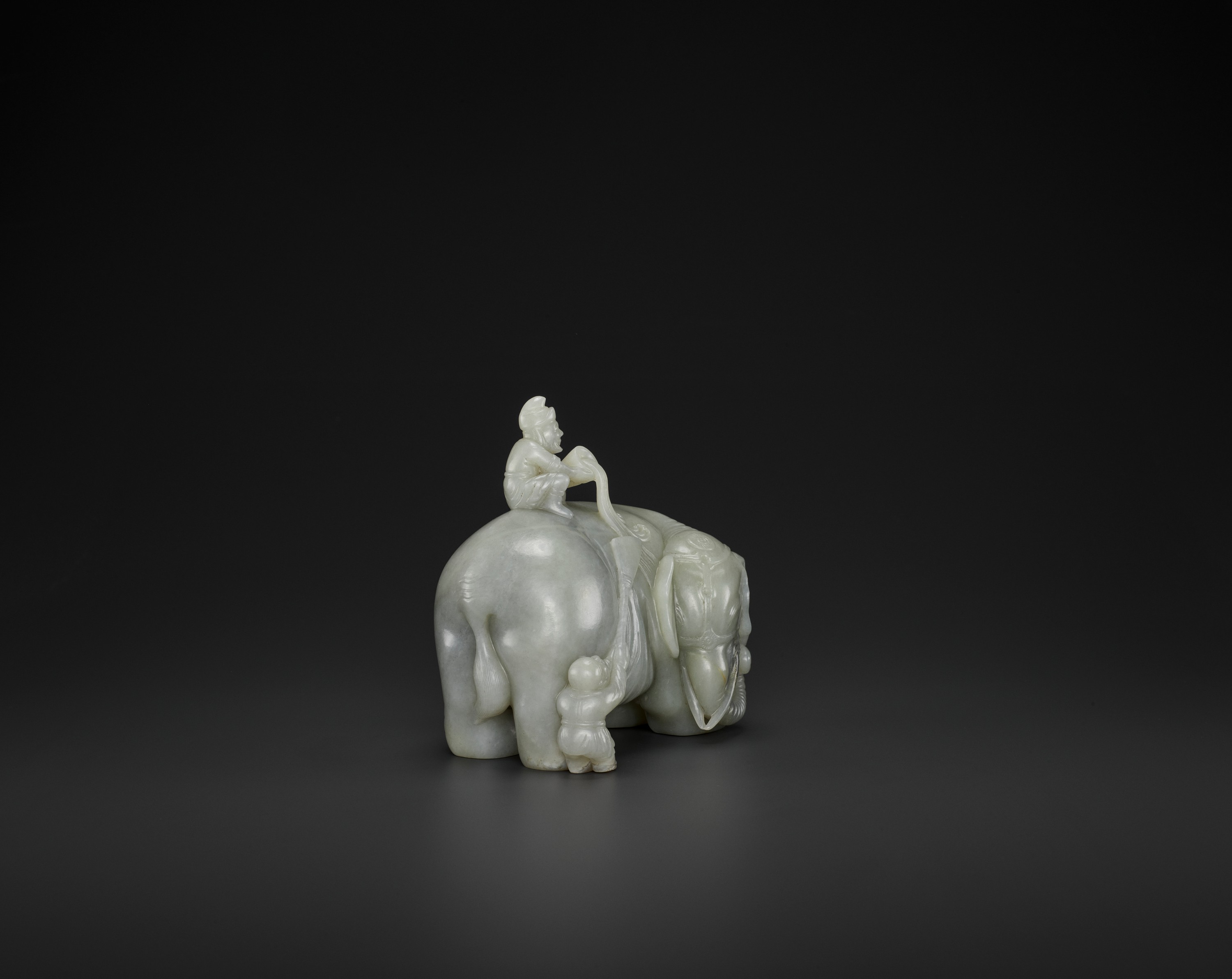 A CELADON JADE 'WASHING THE ELEPHANT' CARVING, QING - Image 9 of 12