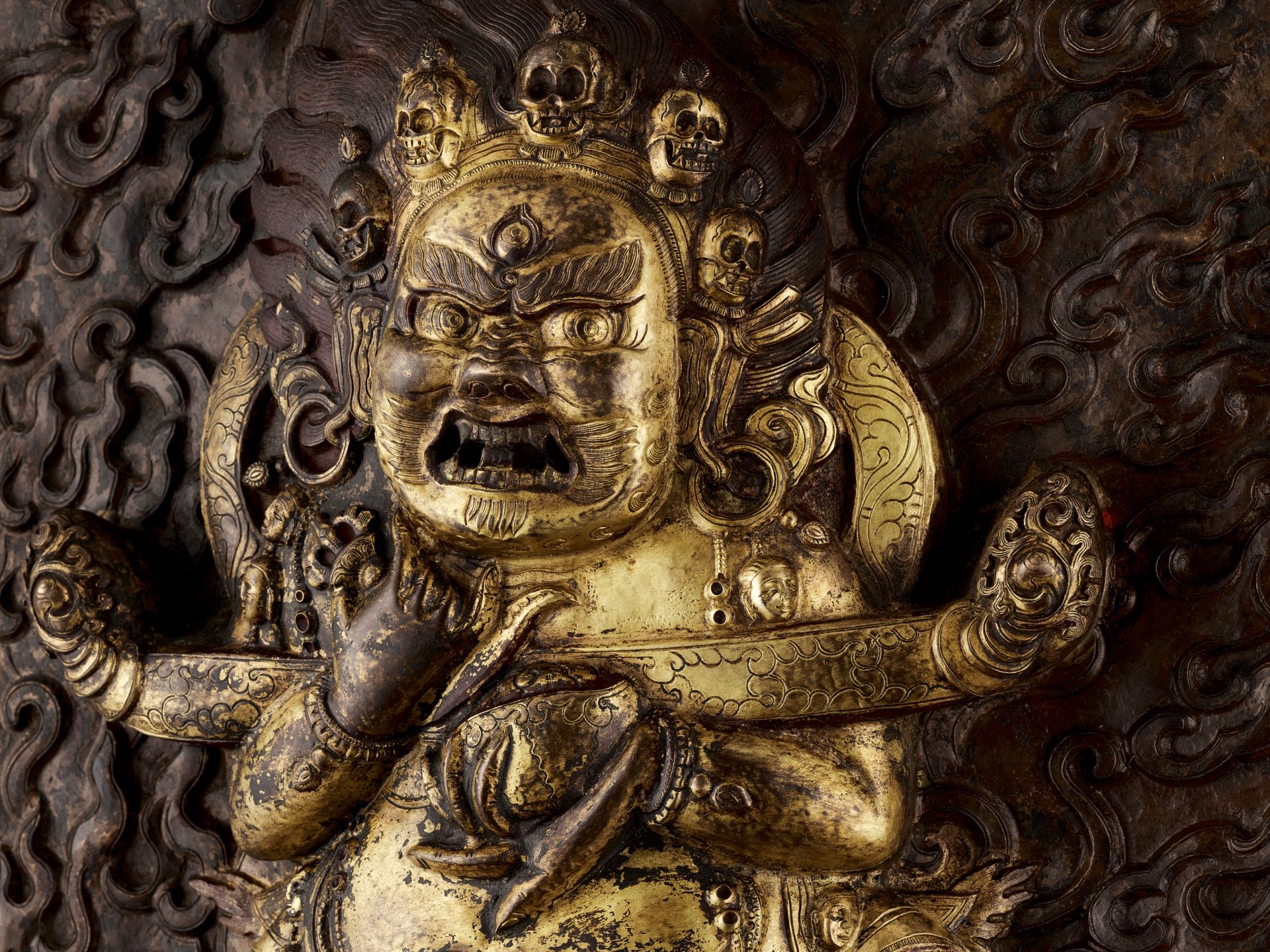 A LARGE GILT-COPPER REPOUSSE RELIEF OF MAHAKALA, 18TH-19TH CENTURY - Image 4 of 8
