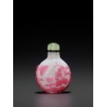 A SMALL PINK OVERLAY GLASS SNUFF BOTTLE, QING DYNASTY