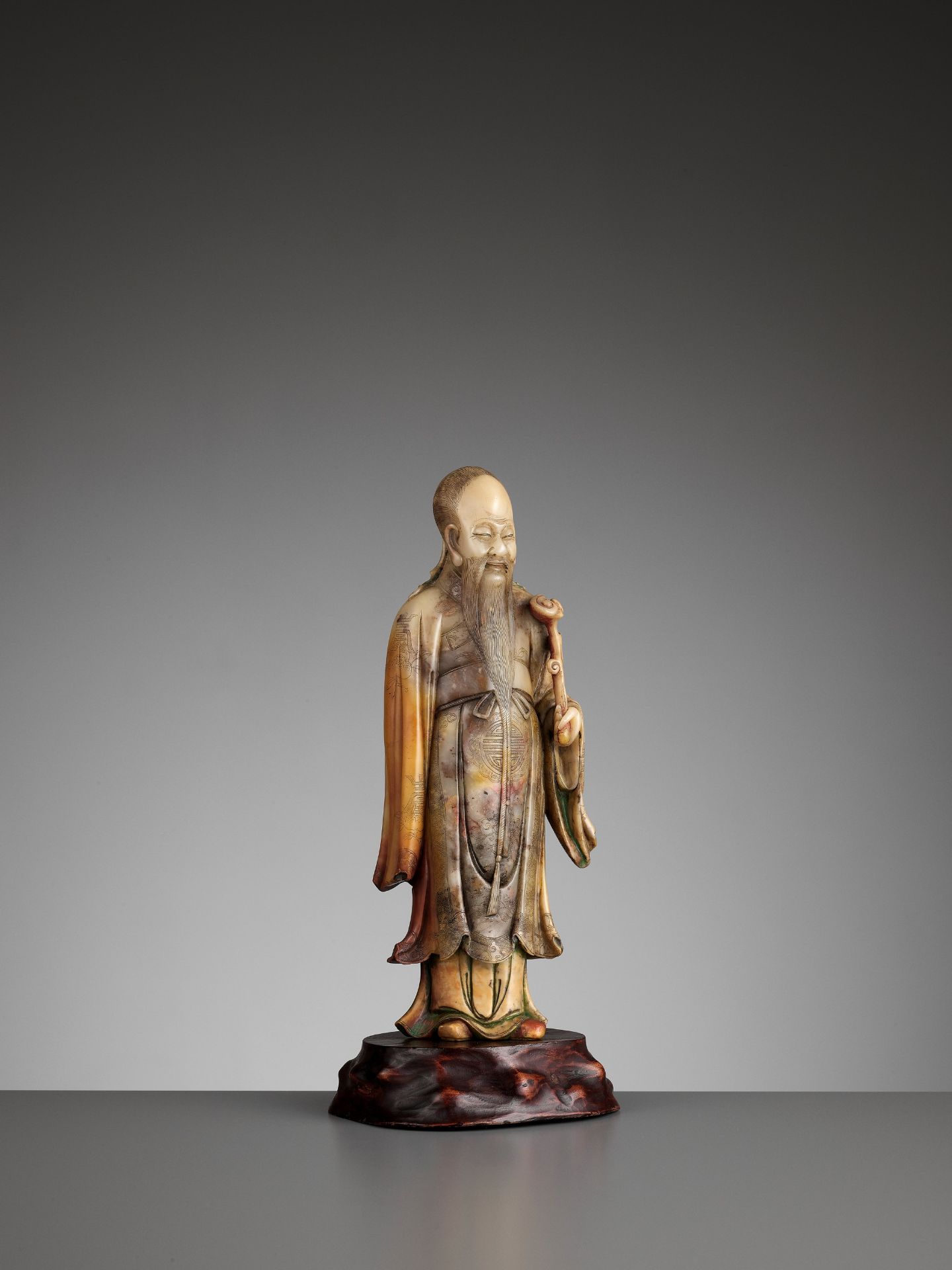 A CARVED SOAPSTONE FIGURE OF SHOULAO, MID-QING - Image 10 of 13