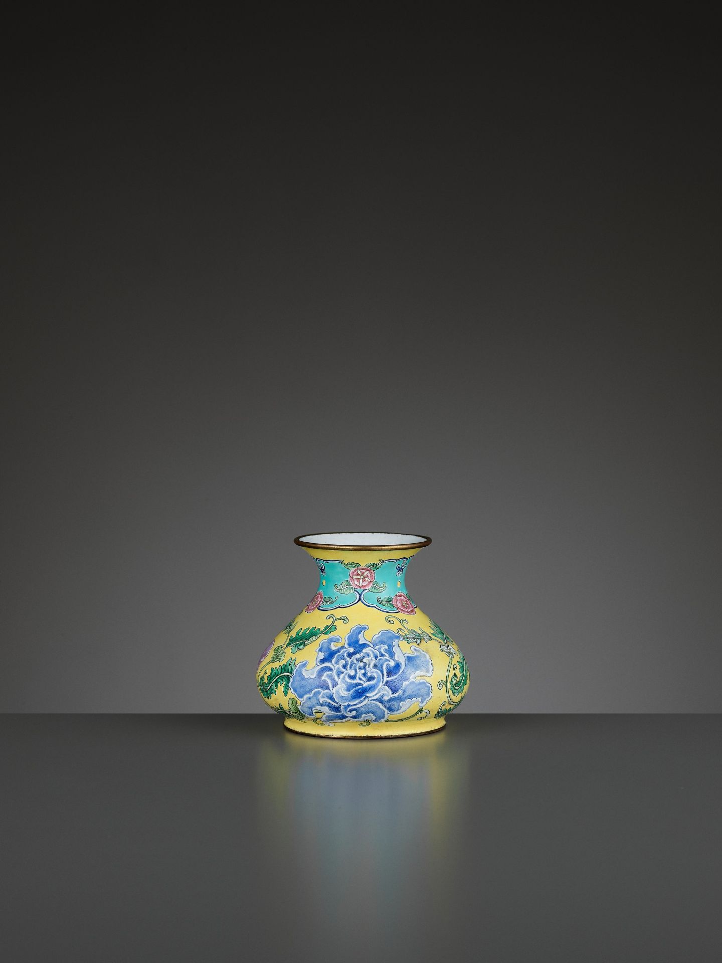 A BEIJING ENAMEL ON COPPER 'PEONIES' WATER POT, QIANLONG MARK AND PERIOD - Image 6 of 11