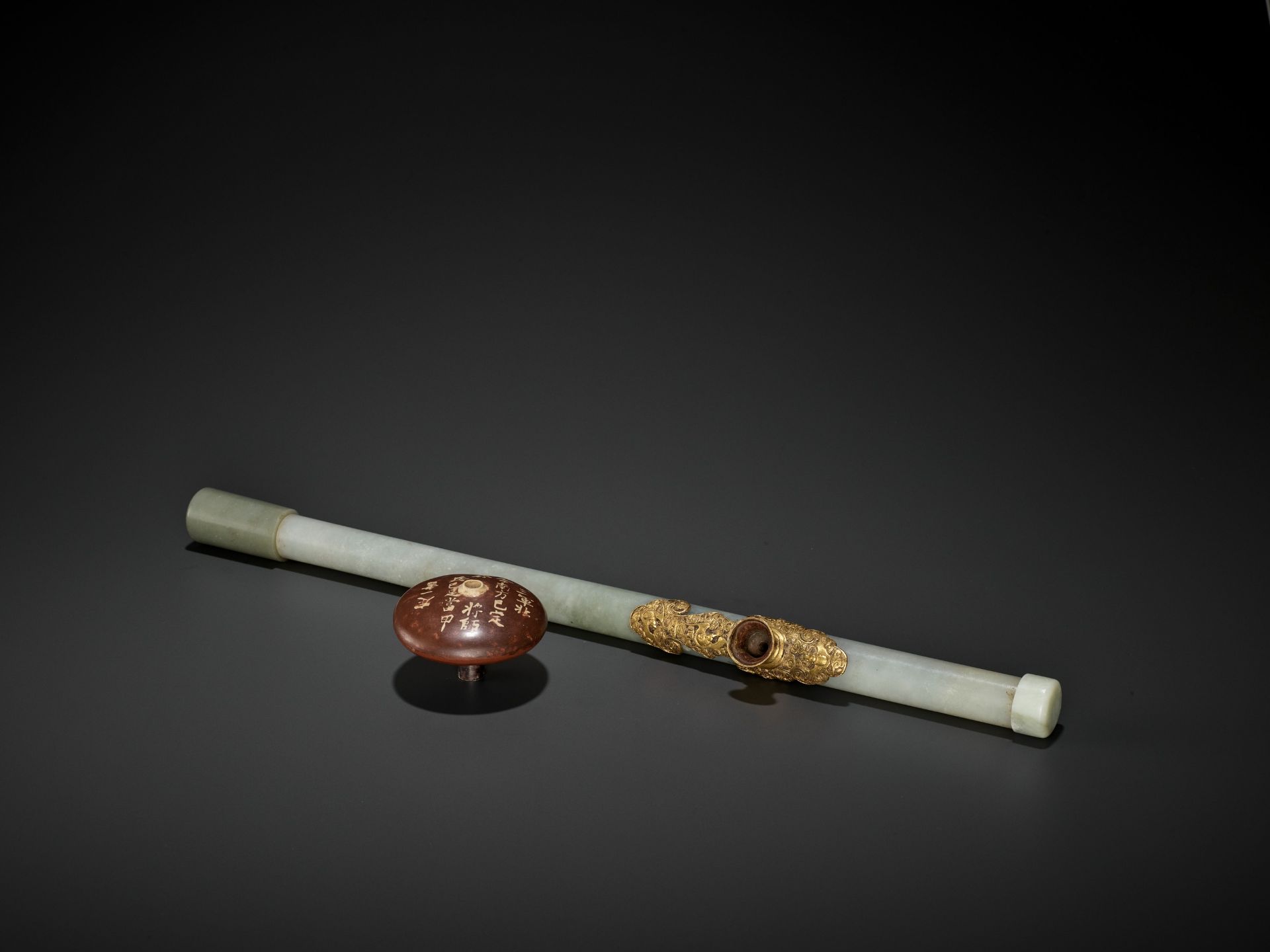 A JADE AND GILT-BRONZE 'WUFU' OPIUM PIPE, QING DYNASTY - Image 4 of 9