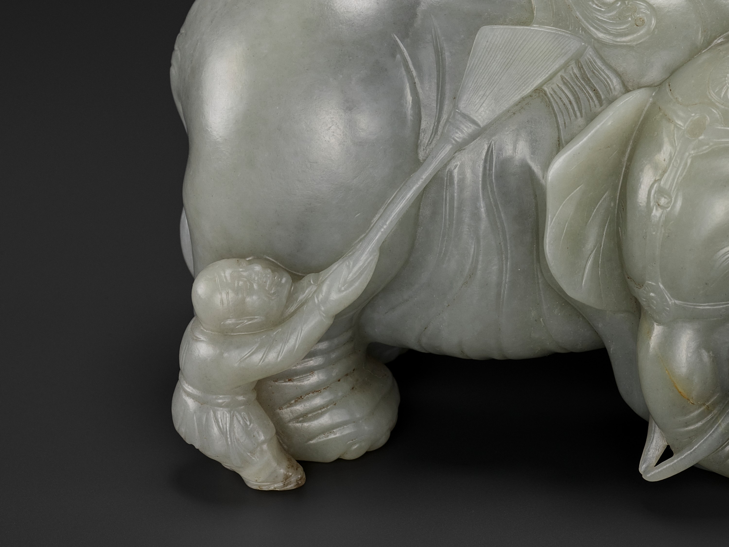 A CELADON JADE 'WASHING THE ELEPHANT' CARVING, QING - Image 3 of 12