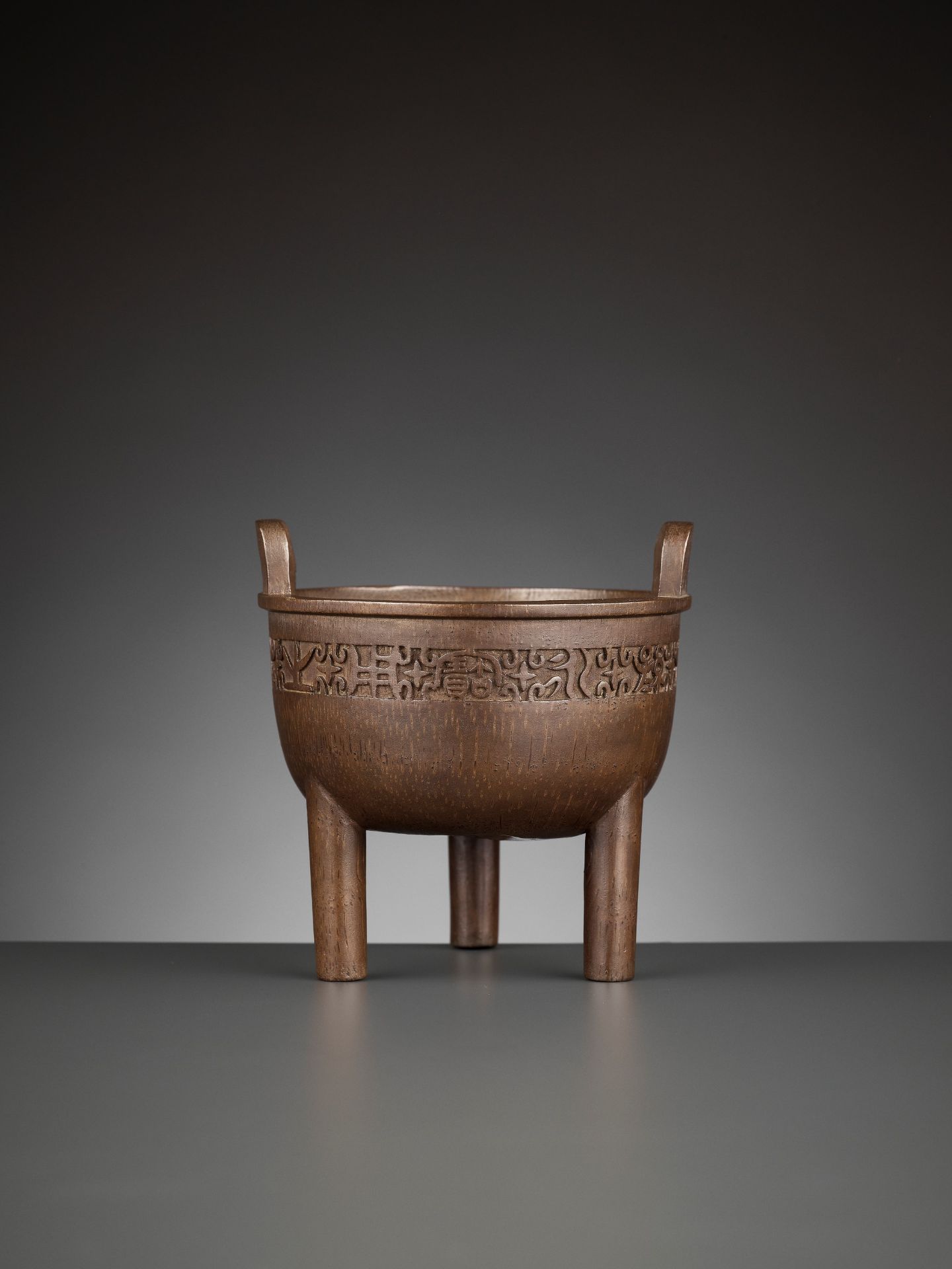 A SUPERB ARCHAISTIC DING CENSER BY KANO TESSAI, DATED 1914 - Image 10 of 12