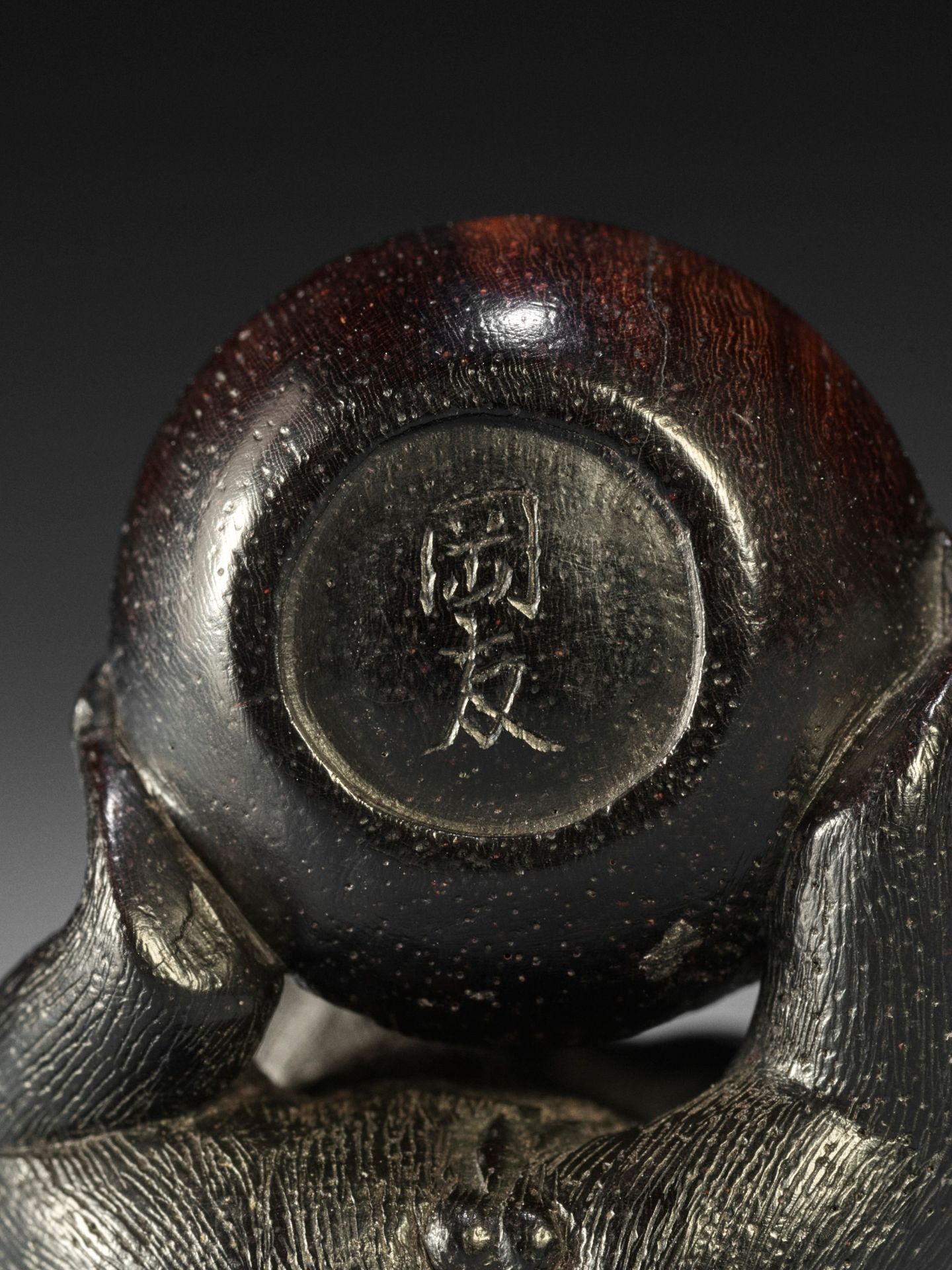 OKATOMO: A RARE SHITAN WOOD NETSUKE OF A MONKEY - Image 8 of 9