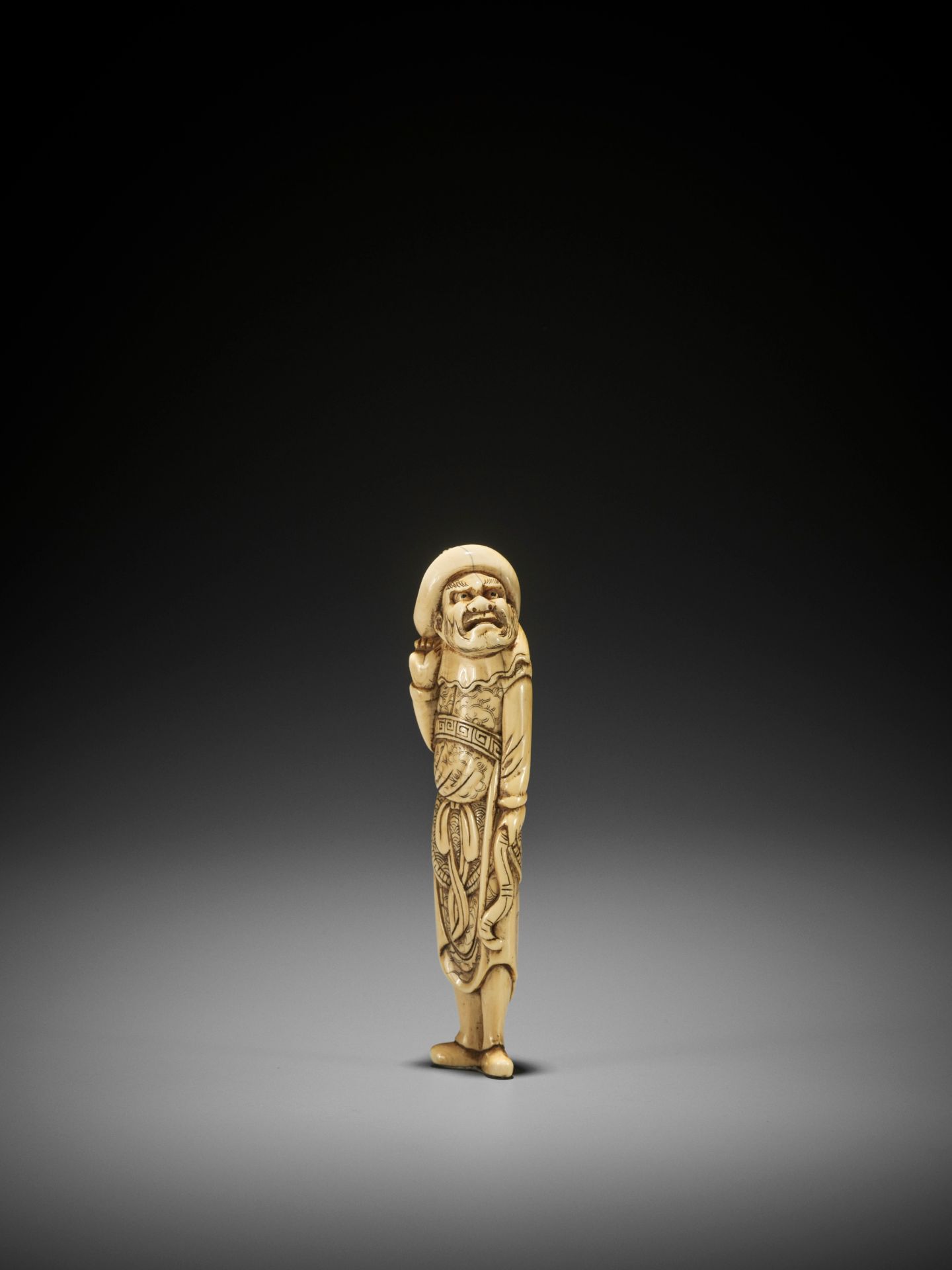 A TALL IVORY NETSUKE OF A TARTAR ARCHER - Image 4 of 10