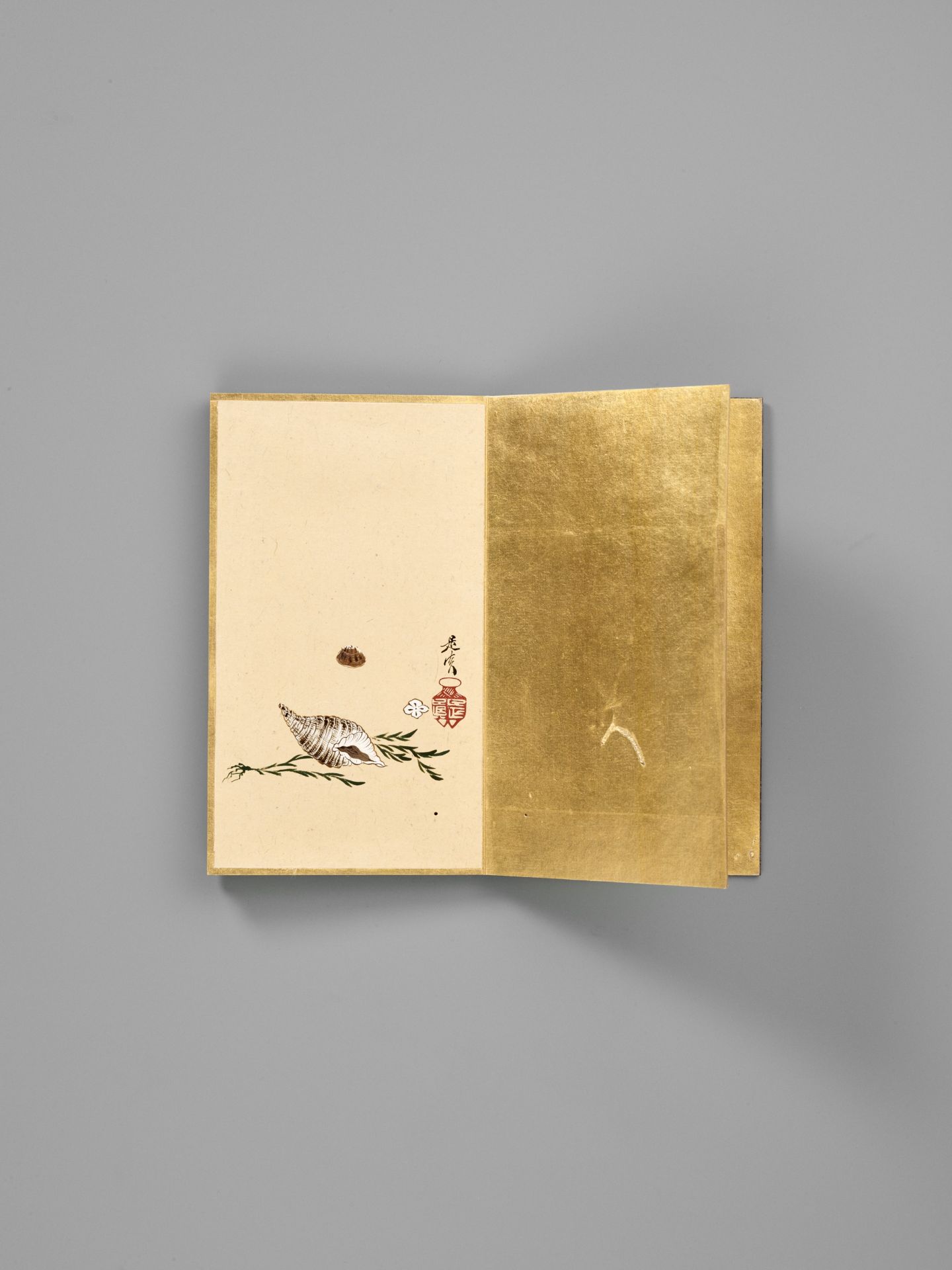 ZESHIN: AN ALBUM OF FIVE LACQUER PAINTINGS - Image 10 of 29