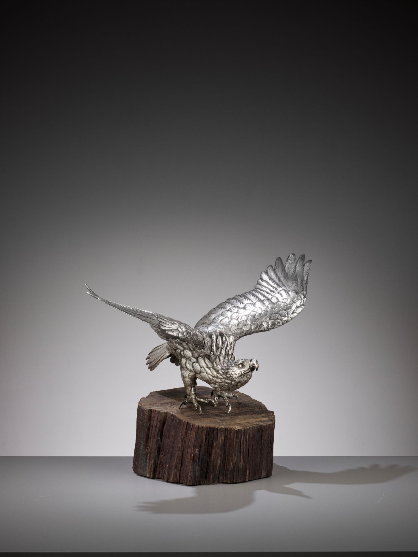 MASAMITSU: AN IMPRESSIVE SILVERED BRONZE OKIMONO OF AN EAGLE - Image 12 of 16