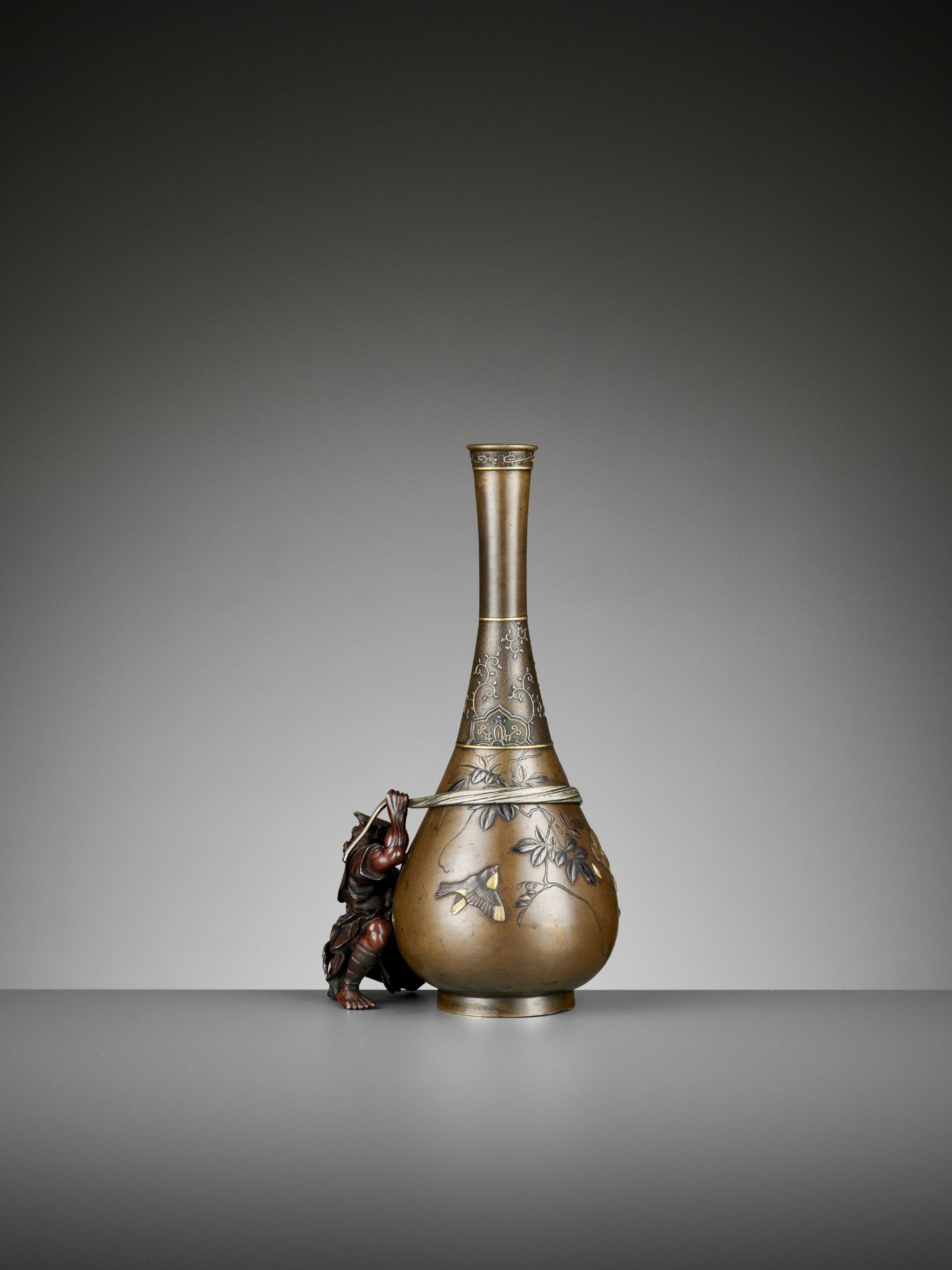 AN EXCEPTIONAL MIXED METAL 'SHOKI AND ONI' VASE - Image 4 of 11