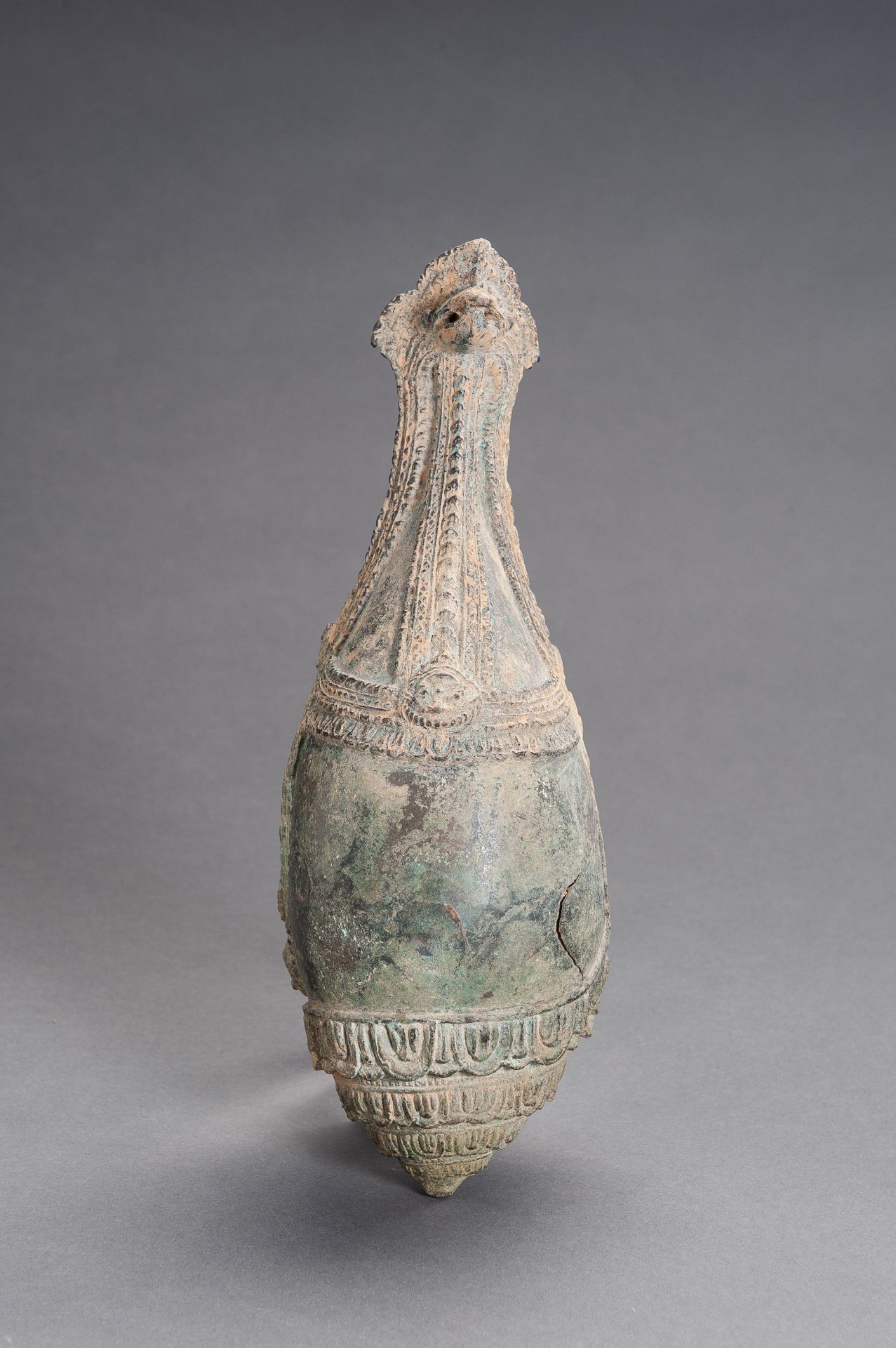 A LARGE 'BIRD SHAPE' BRONZE KHMER CONCH SHELL - Image 6 of 10