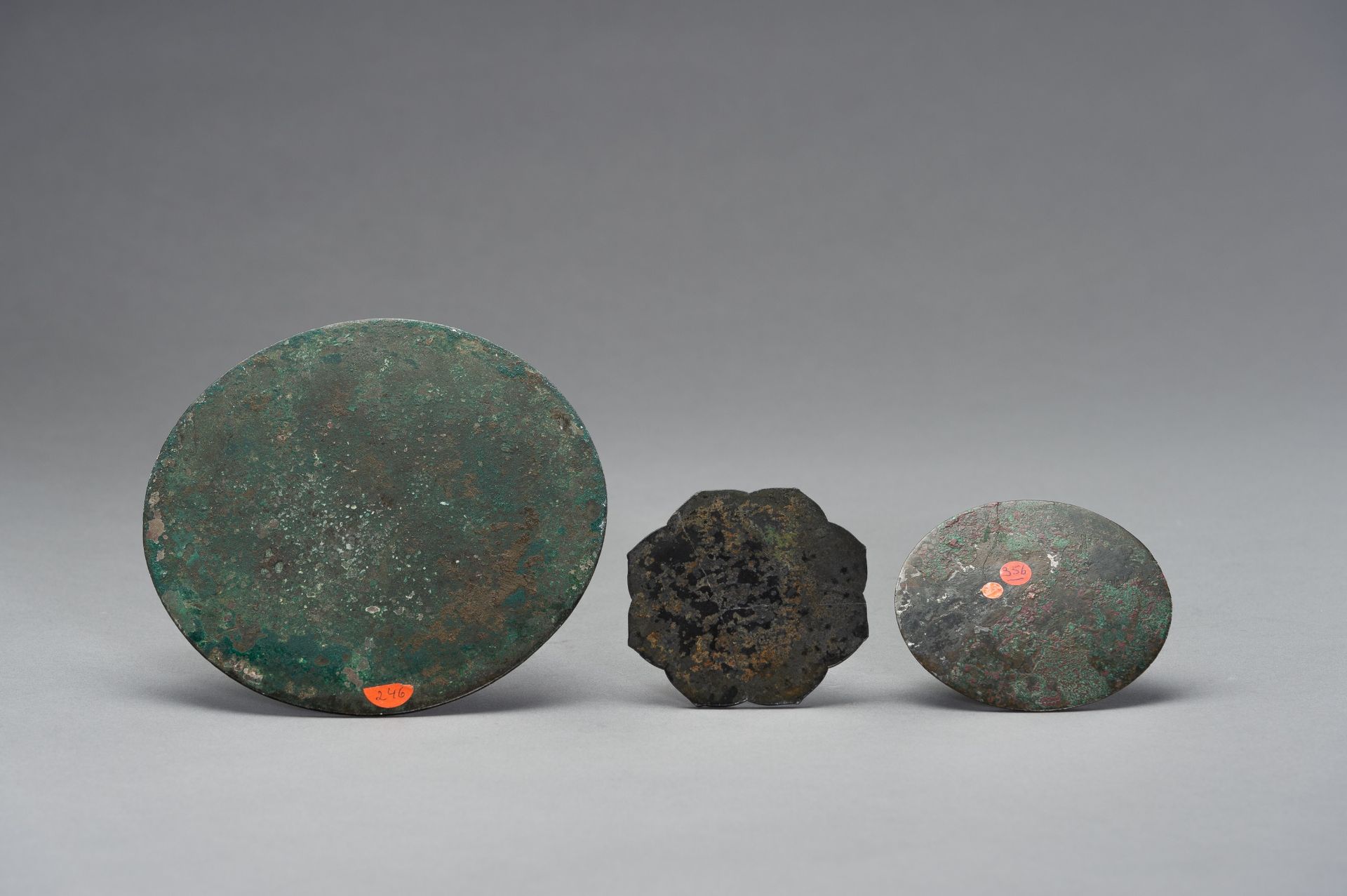 THREE TANG STYLE BRONZE MIRRORS - Image 5 of 6