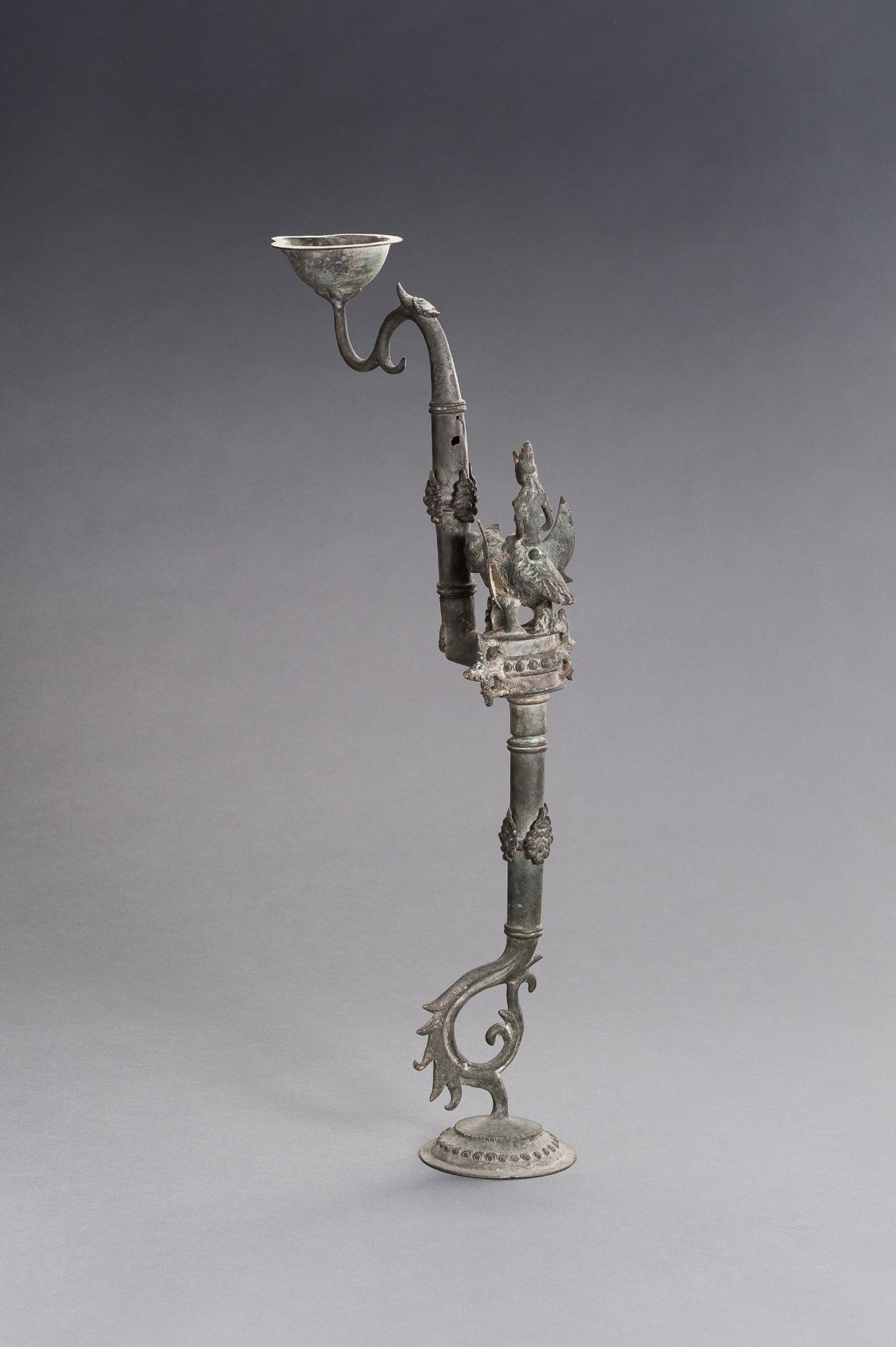 AN UNUSUAL BRONZE OIL LAMP - Image 2 of 9