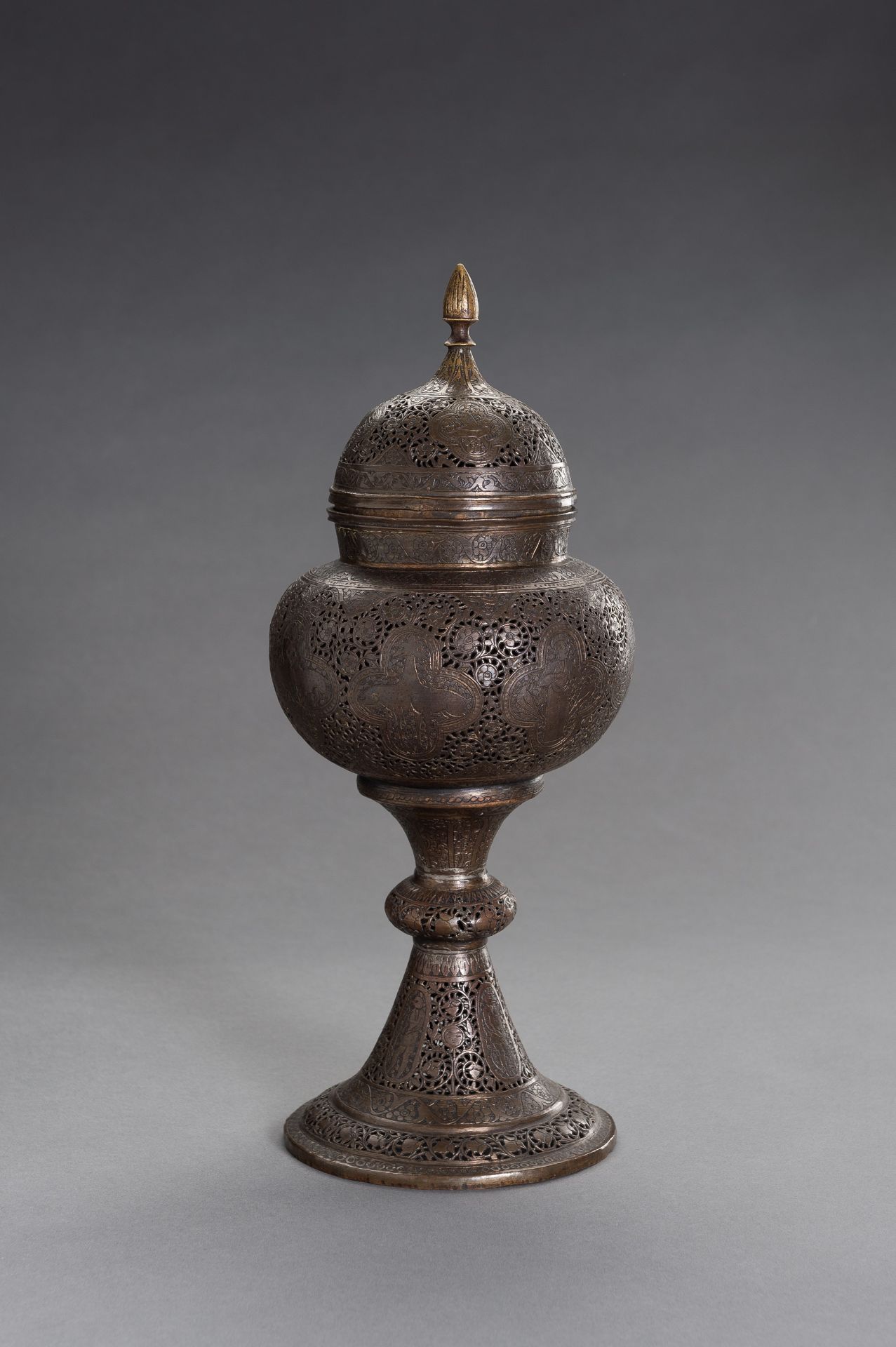 A LARGE INDO-PERSIAN METAL INCENSE BURNER - Image 3 of 9