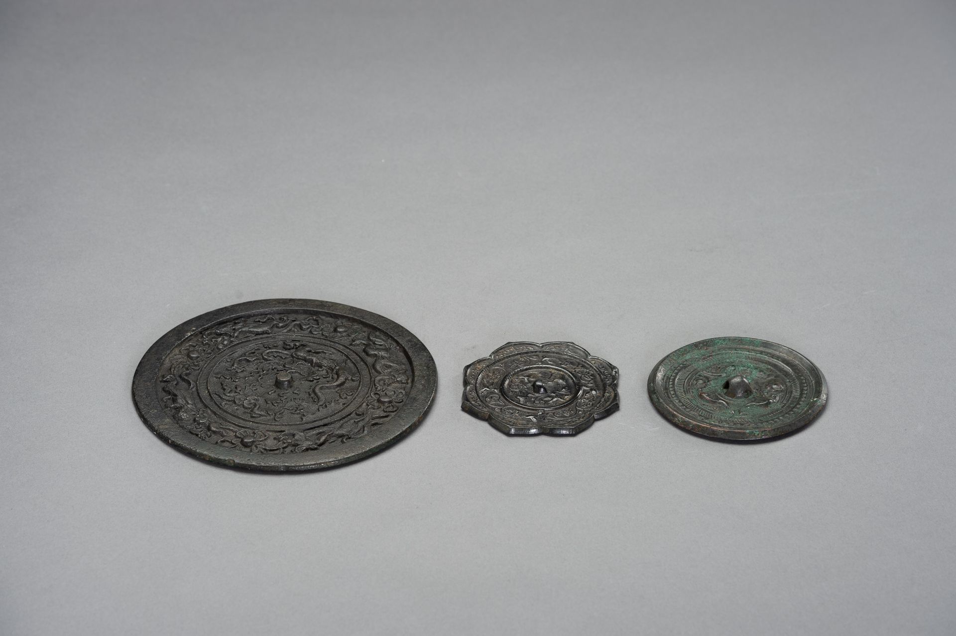 THREE TANG STYLE BRONZE MIRRORS - Image 6 of 6