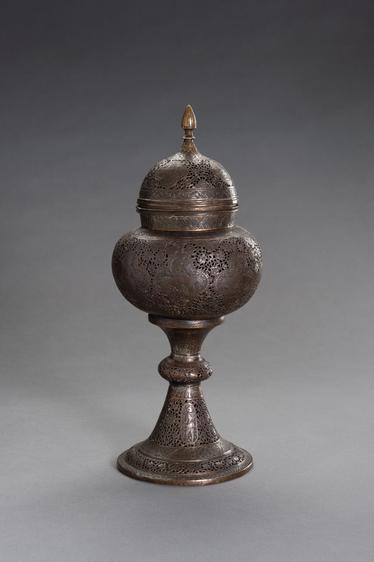 A LARGE INDO-PERSIAN METAL INCENSE BURNER - Image 2 of 9