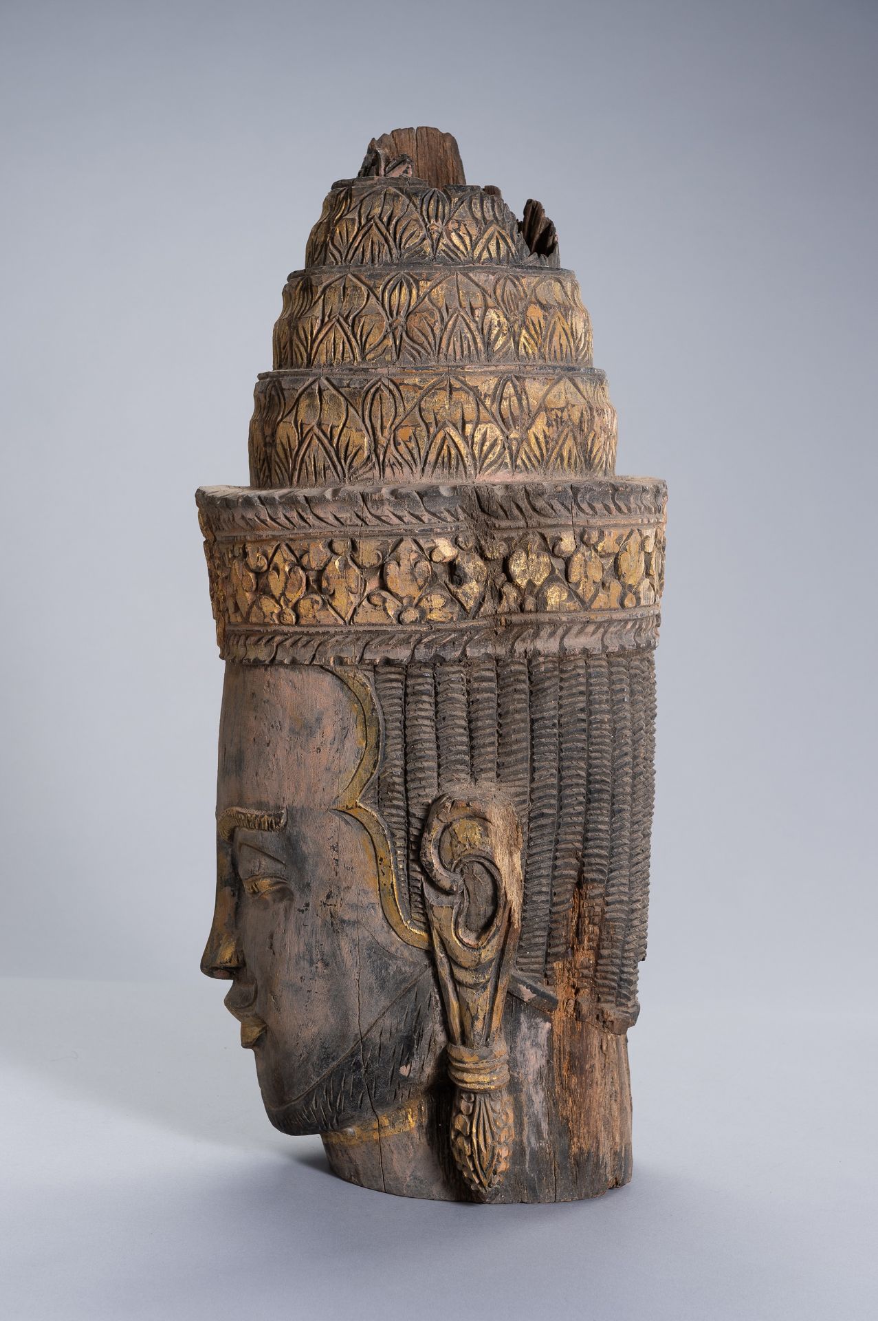 A LARGE WOOD HEAD OF BUDDHA - Image 5 of 7