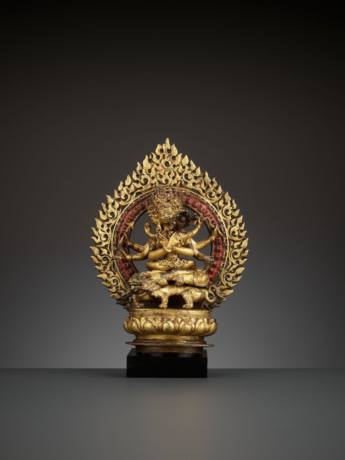 A GILT-BRONZE FIGURE OF GUHYASAMAJA IN A GILT-BRONZE SHRINE - Image 2 of 12