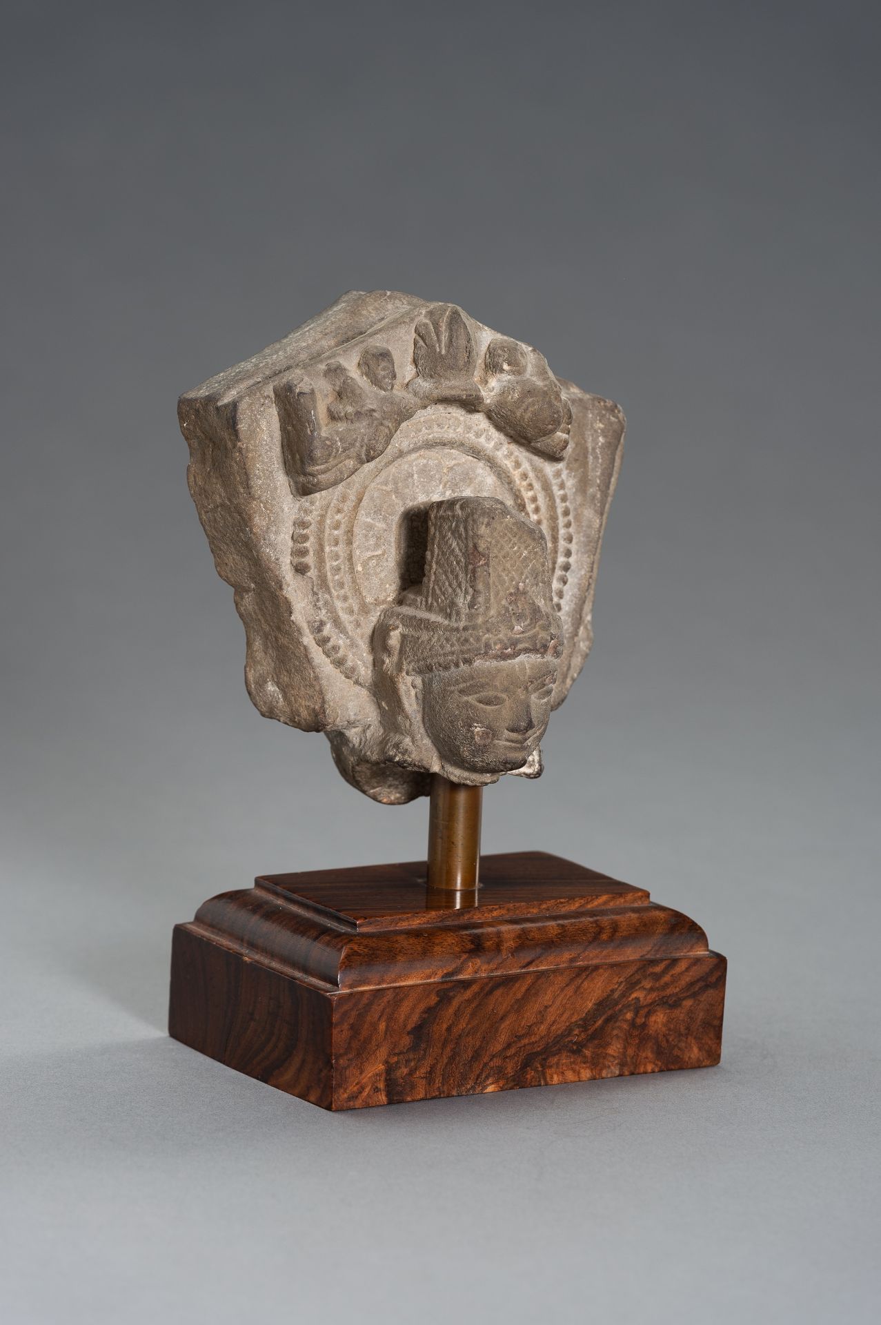 AN INDIAN STONE HEAD OF BUDDHA - Image 6 of 8