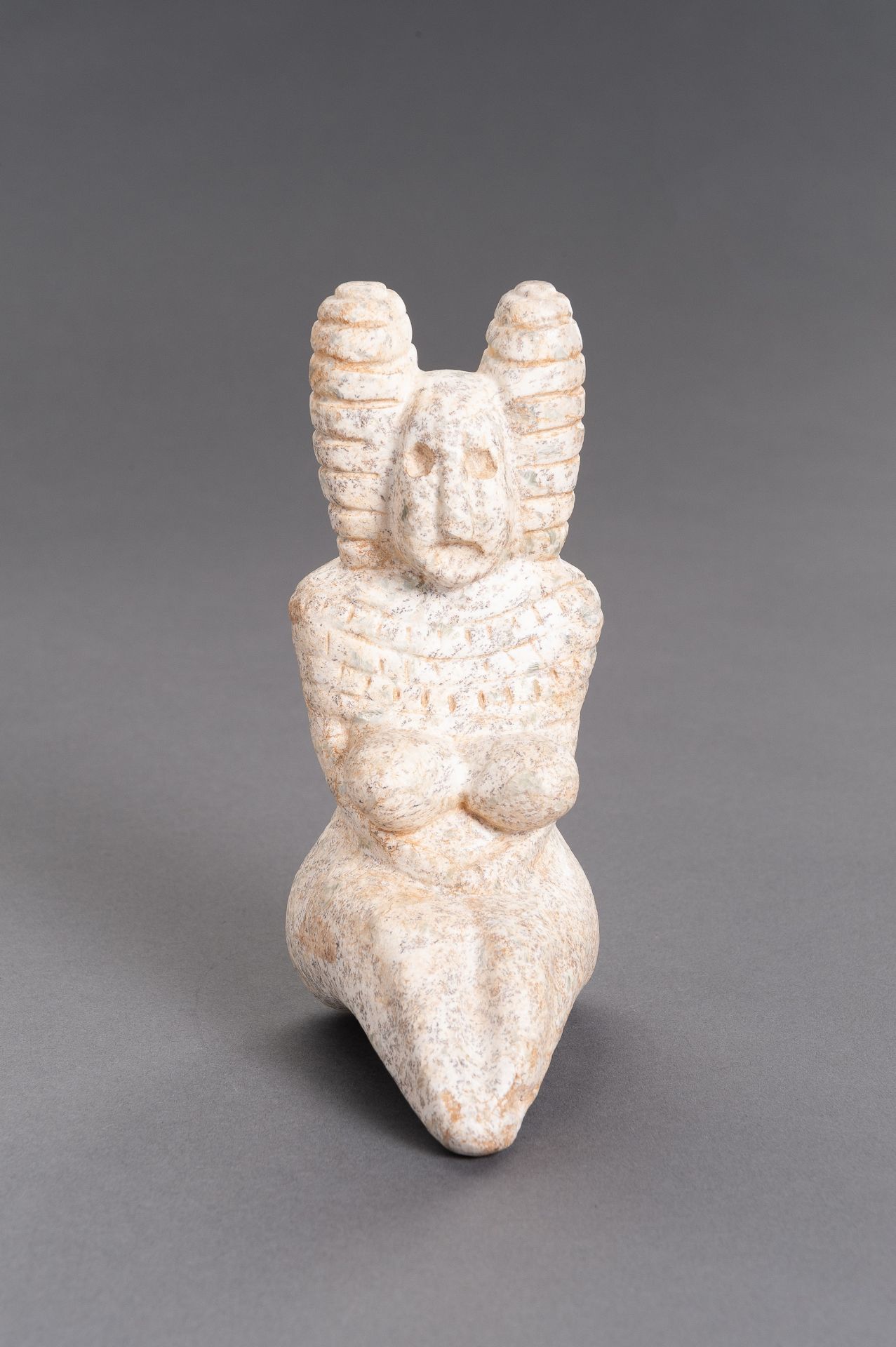 A STONE INDUS VALLEY STYLE FIGURE OF A FERTILITY GODDESS - Image 2 of 9