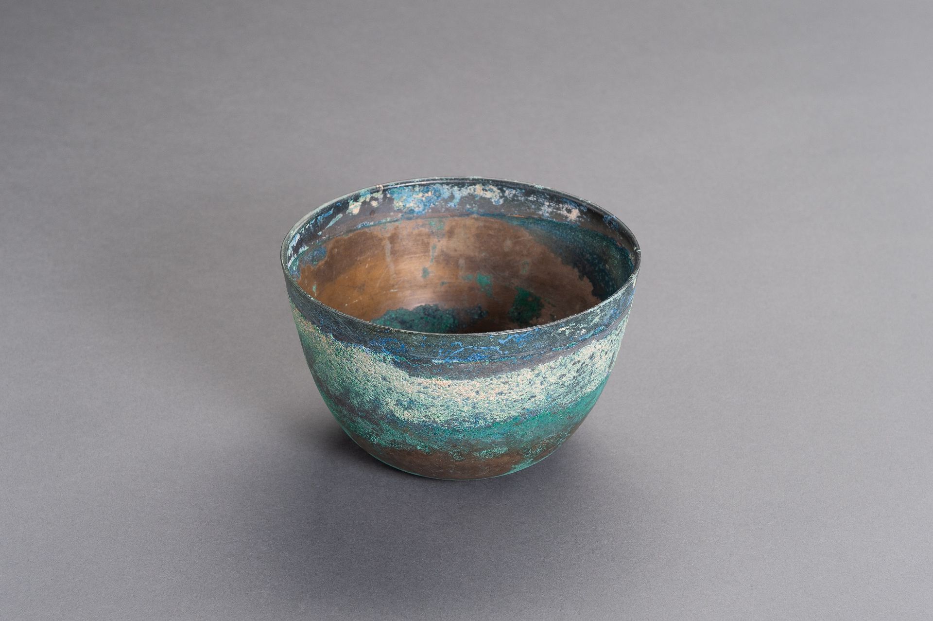 A CHINESE BRONZE BOWL, HAN - Image 2 of 9