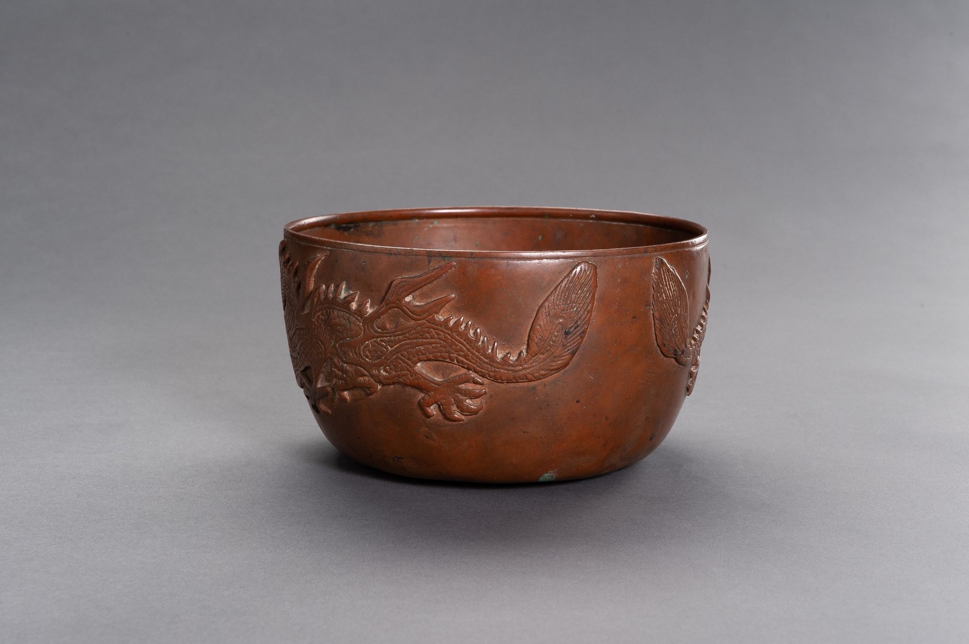 A RITUAL COPPER 'DRAGON' BOWL - Image 6 of 9