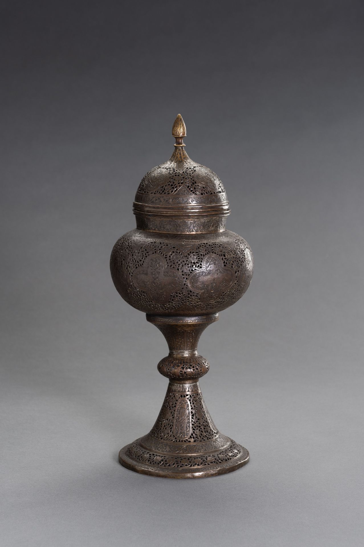 A LARGE INDO-PERSIAN METAL INCENSE BURNER - Image 5 of 9