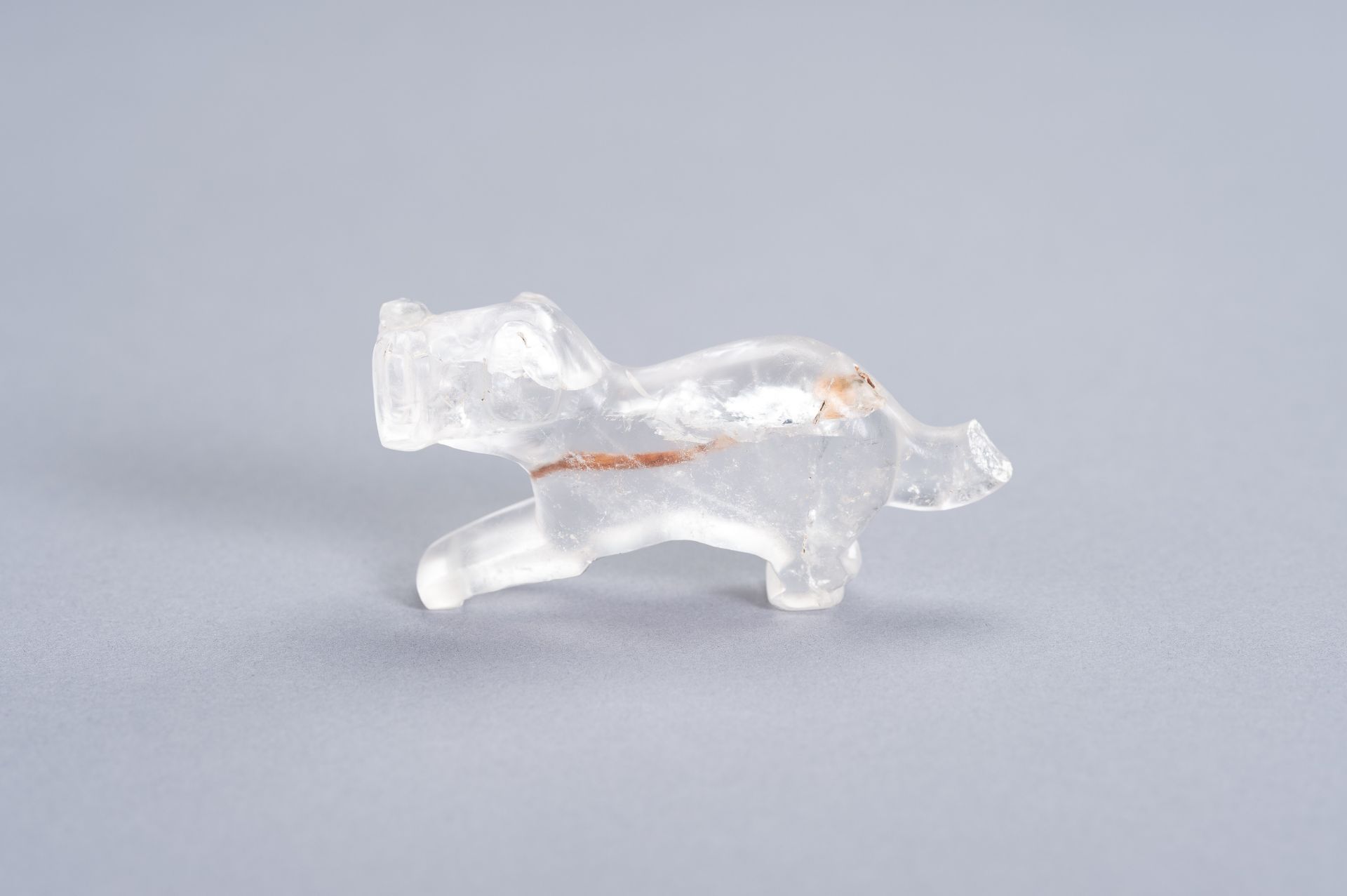 A PYU ROCK CRYSTAL TALISMAN OF A TIGER WITH CUB IN ITS MOUTH - Image 3 of 6