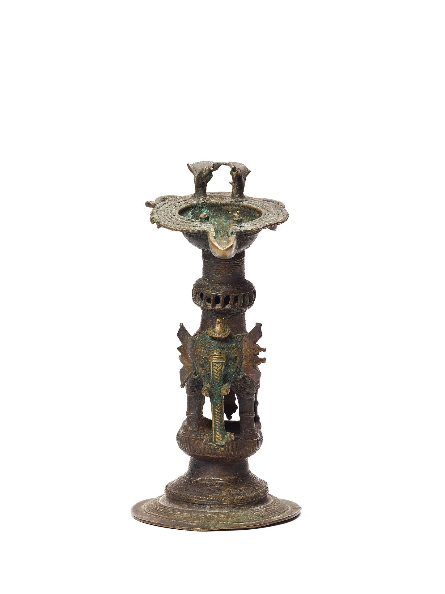 A RARE BASTAR BRONZE ELEPHANT BASE OIL LAMP - Image 2 of 4