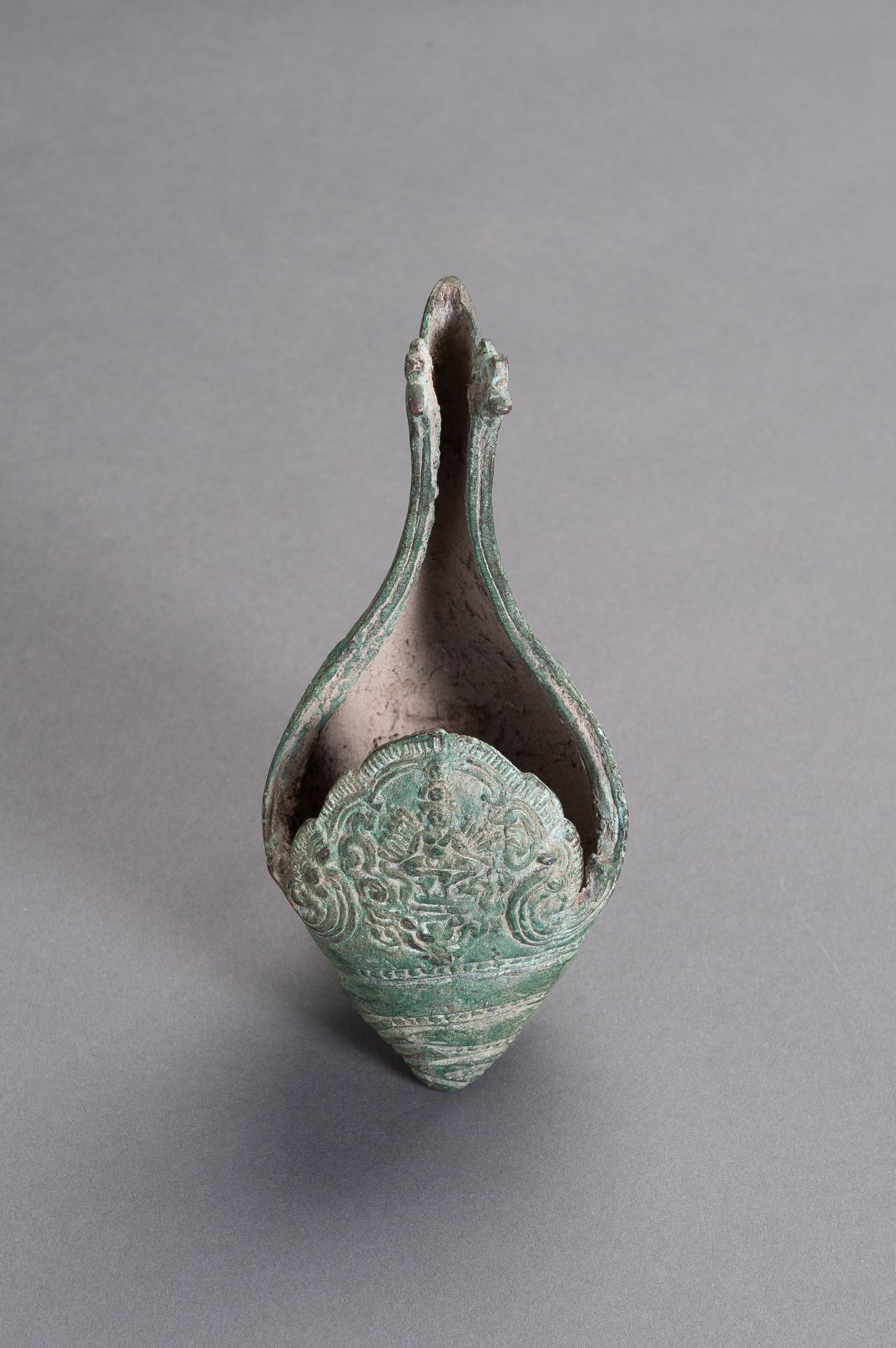 A BRONZE KHMER CONCH SHELL - Image 11 of 12