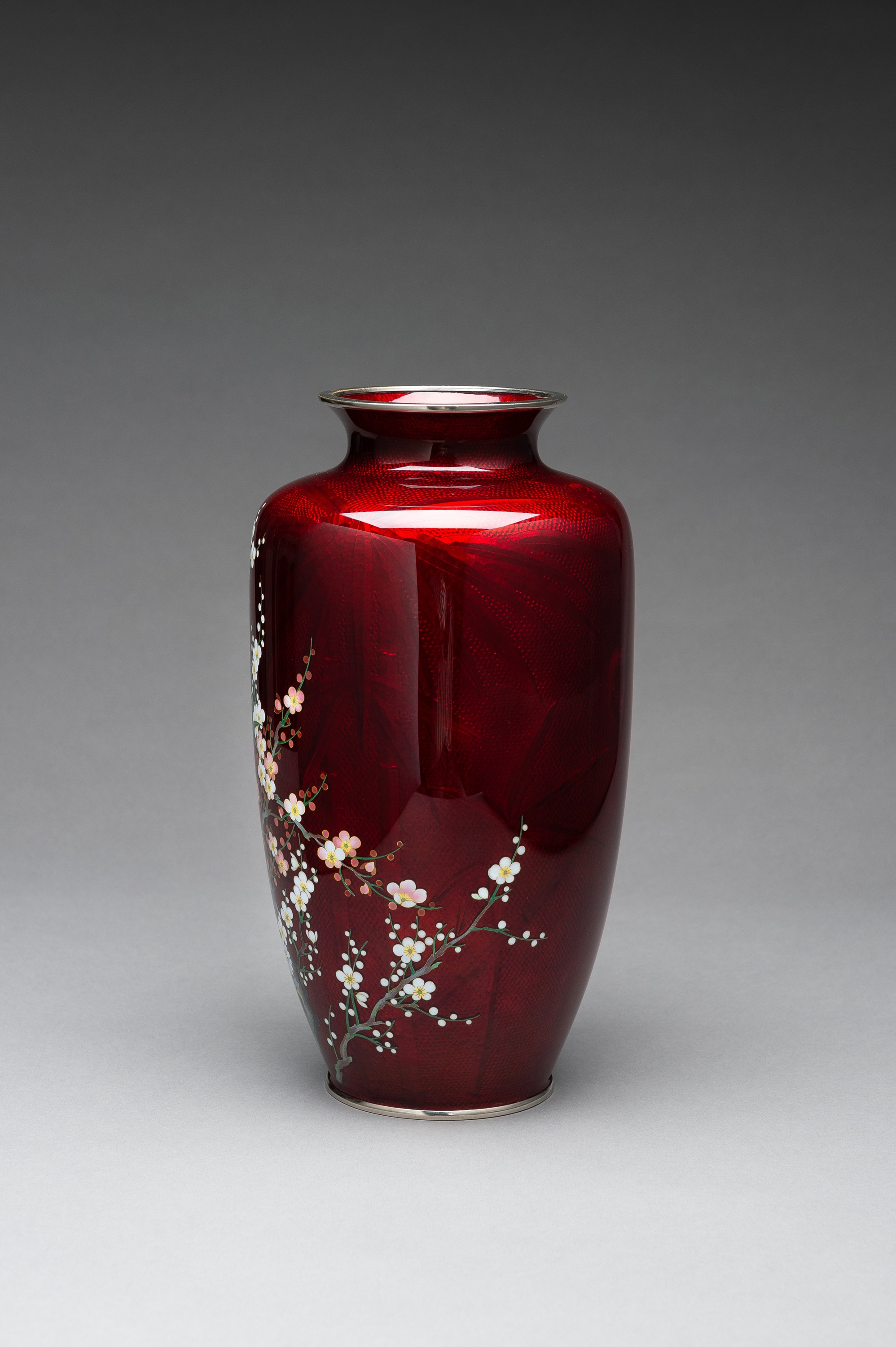 A LARGE ANDO STYLE GINBARI CLOISONNE VASE - Image 3 of 8