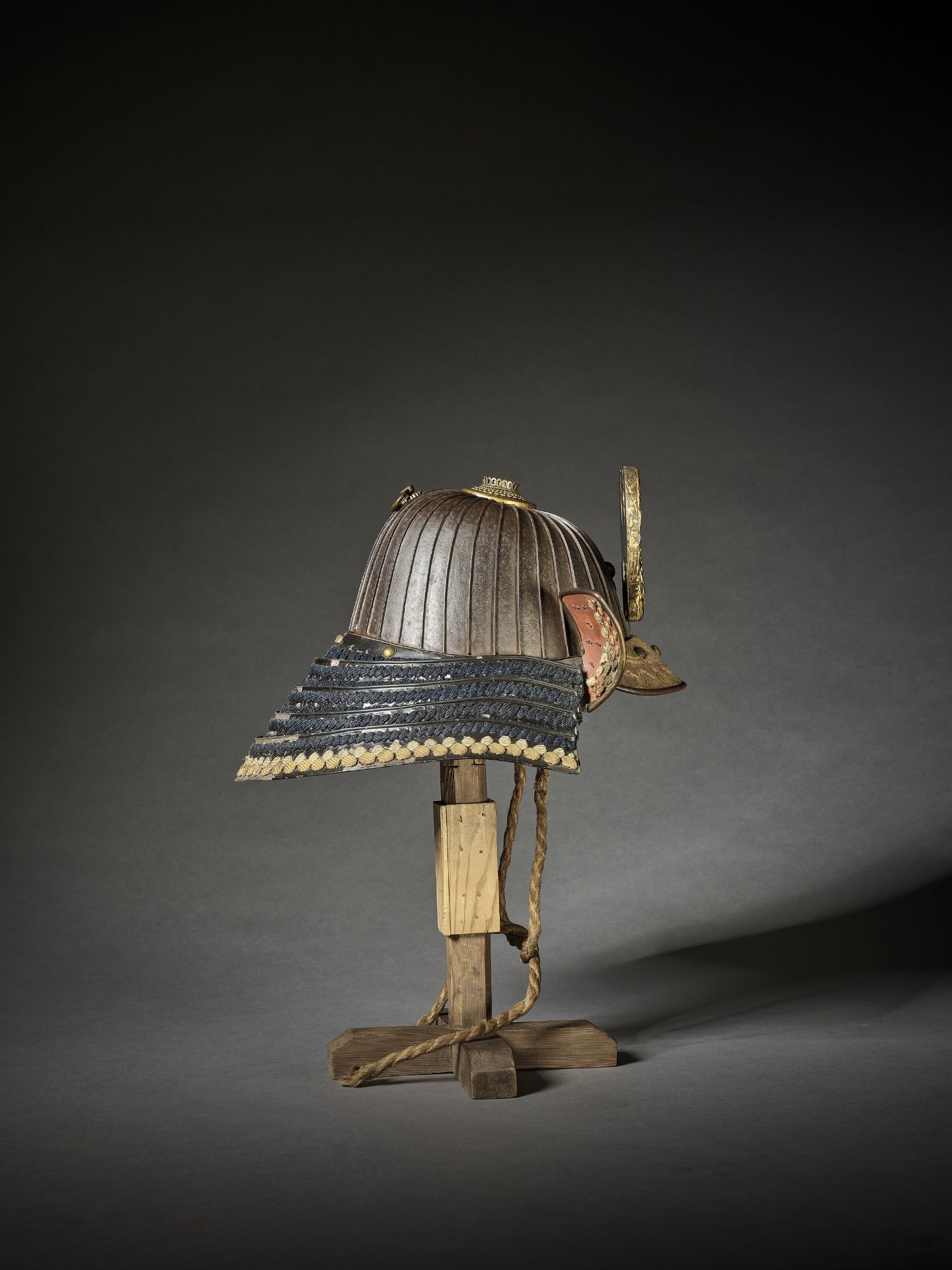 AN IRON KABUTO (HELMET) - Image 15 of 16