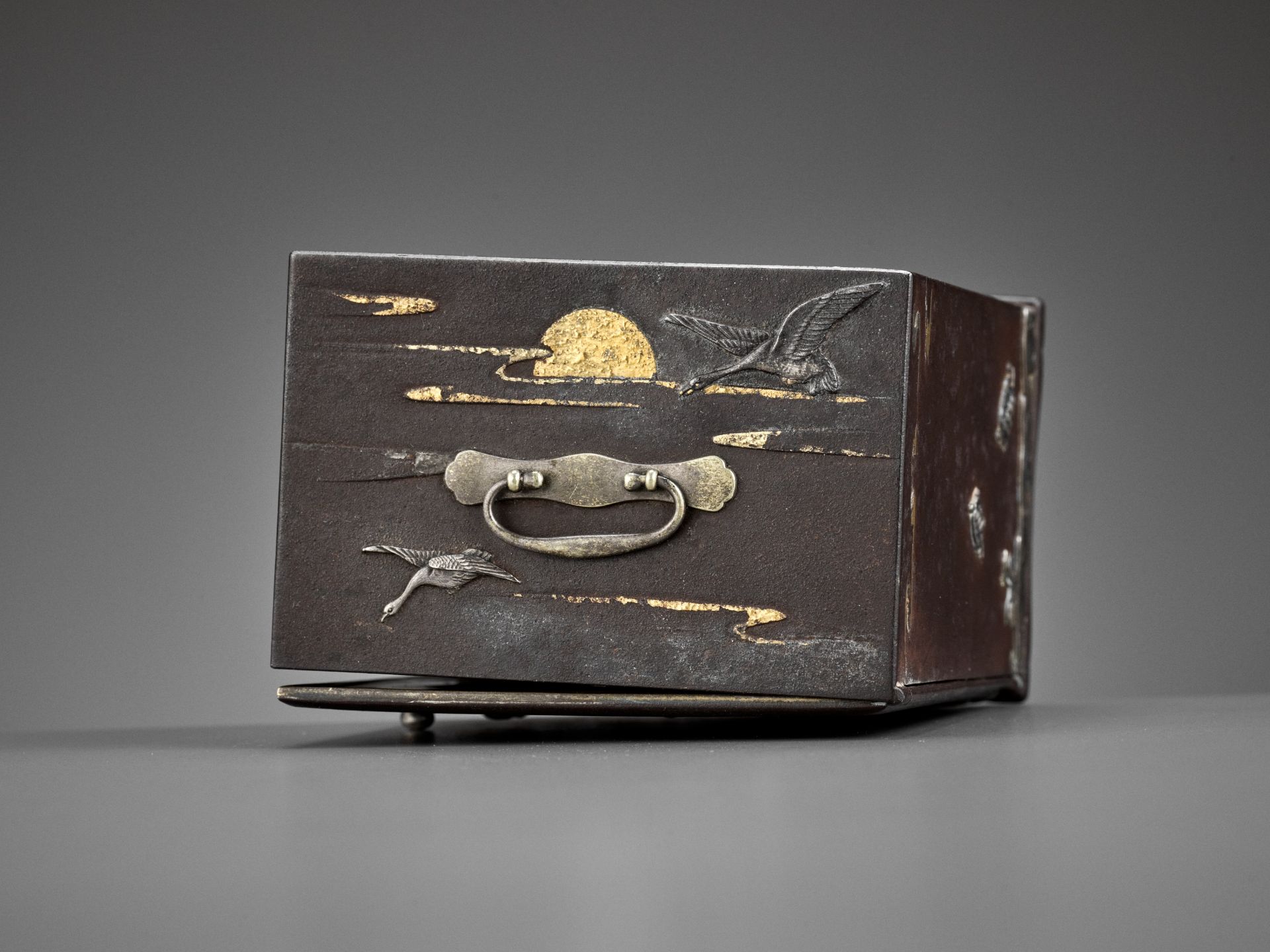 AN EXCEPTIONALLY RARE INLAID IRON MINIATURE KODANSU (CABINET) WITH TURTLES AND CRANES - Image 7 of 10