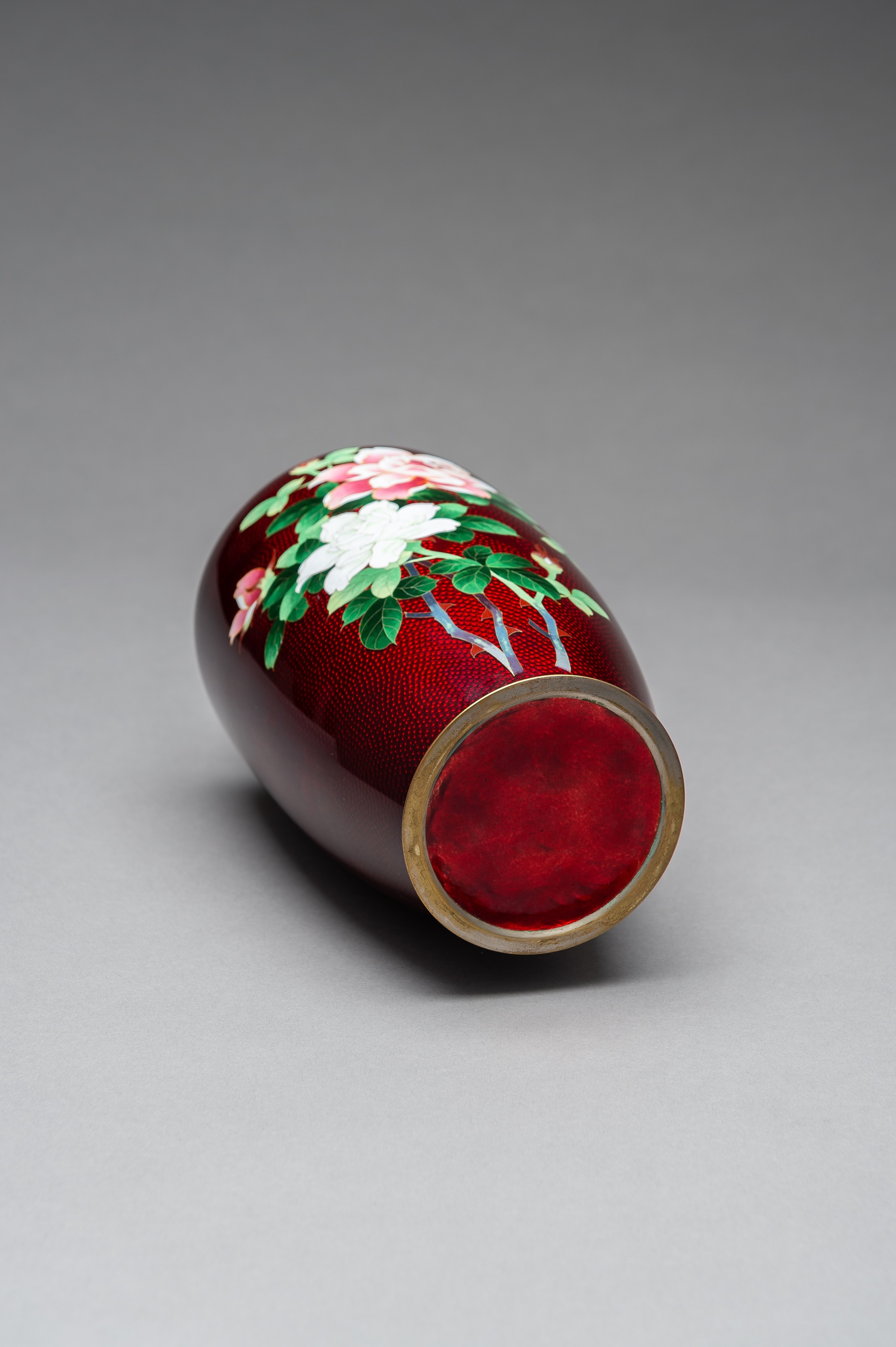 A LARGE ANDO STYLE GINBARI CLOISONE VASE - Image 7 of 8