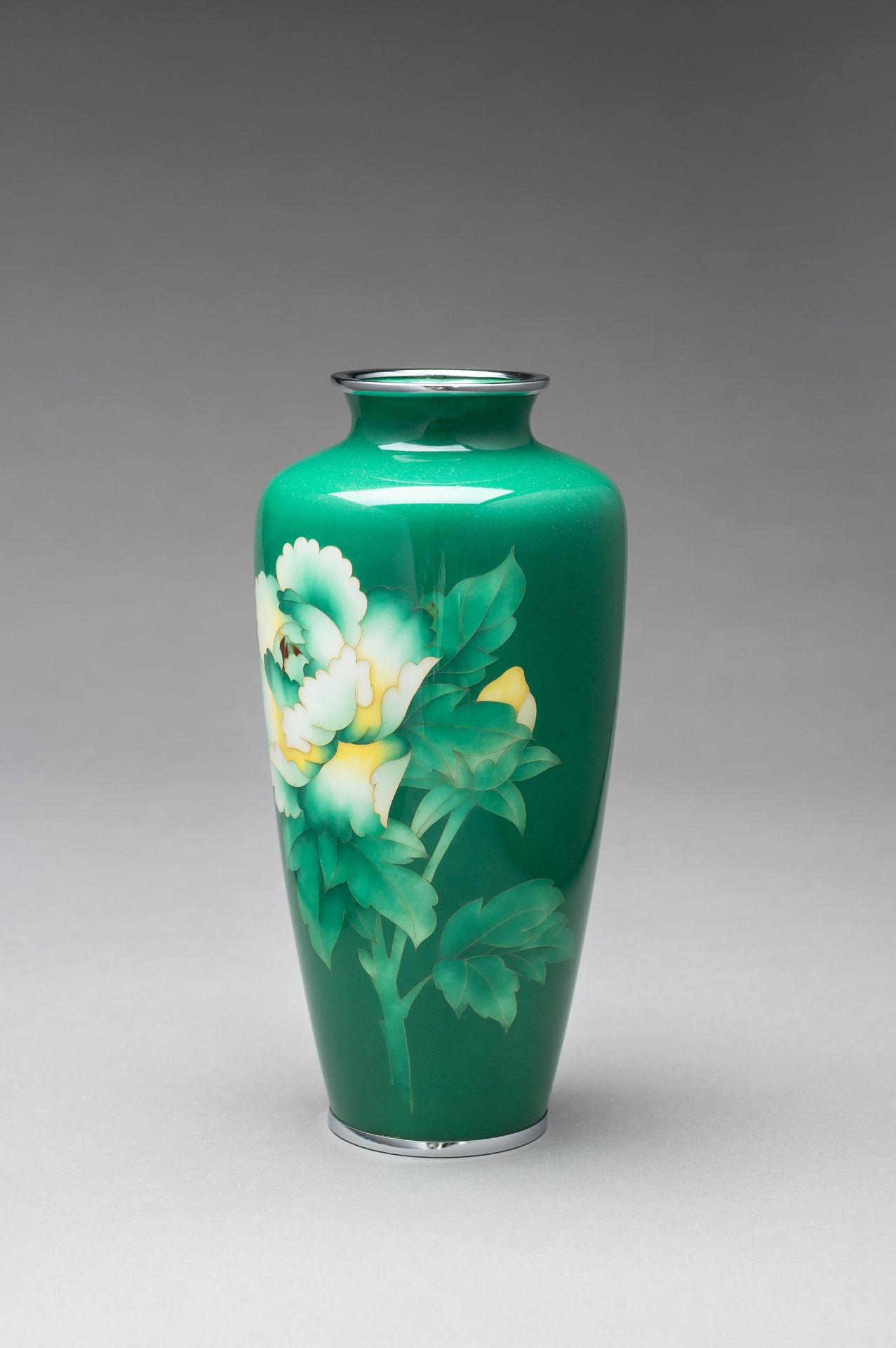 A LARGE ANDO STYLE CLOISONE ENAMEL VASE - Image 6 of 8