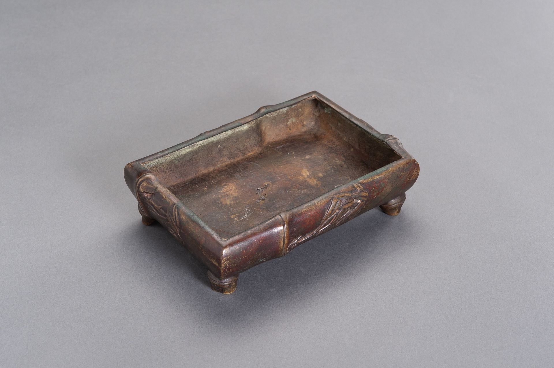 A 'BAMBOO' BRONZE CENSER - Bild 6 aus 8